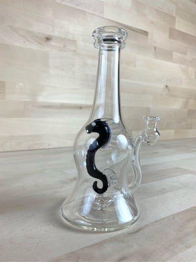 Preview pic of Henry Seahorse Bottle Rig