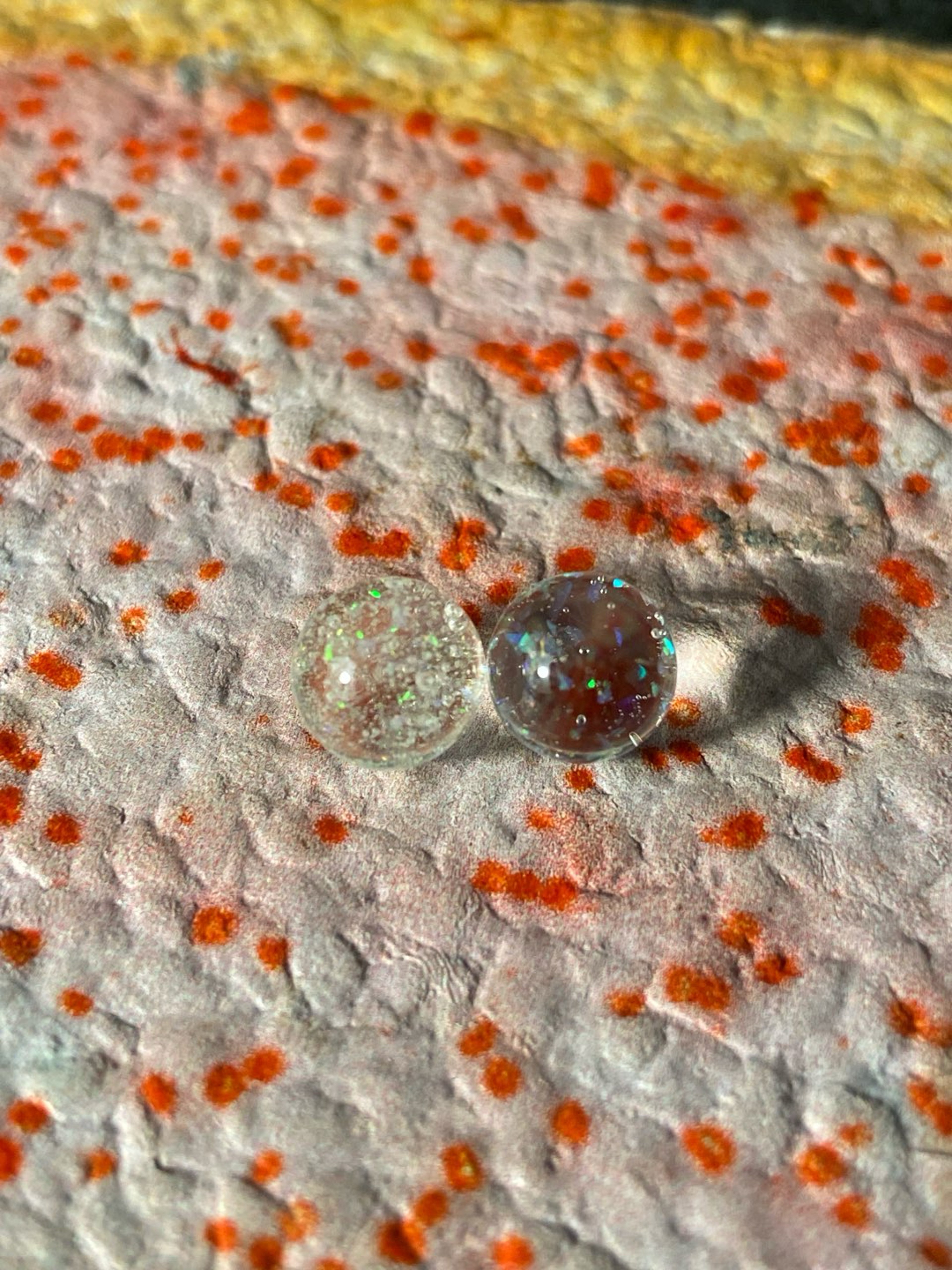Preview pic of Crushed opal pearls
