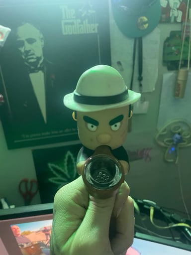 Preview pic of Daily high club pipe