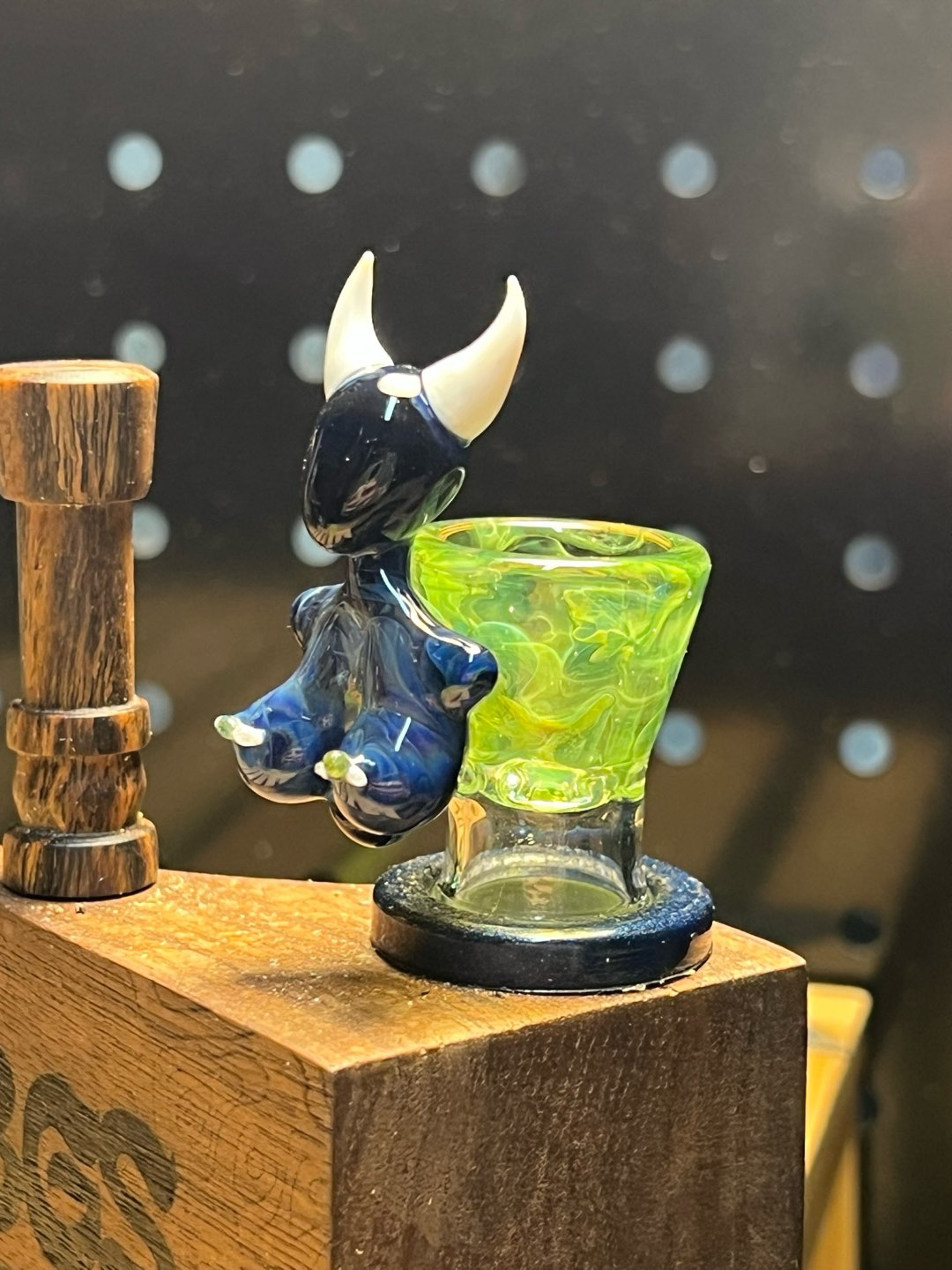 Preview pic of Hannya demon babe slide