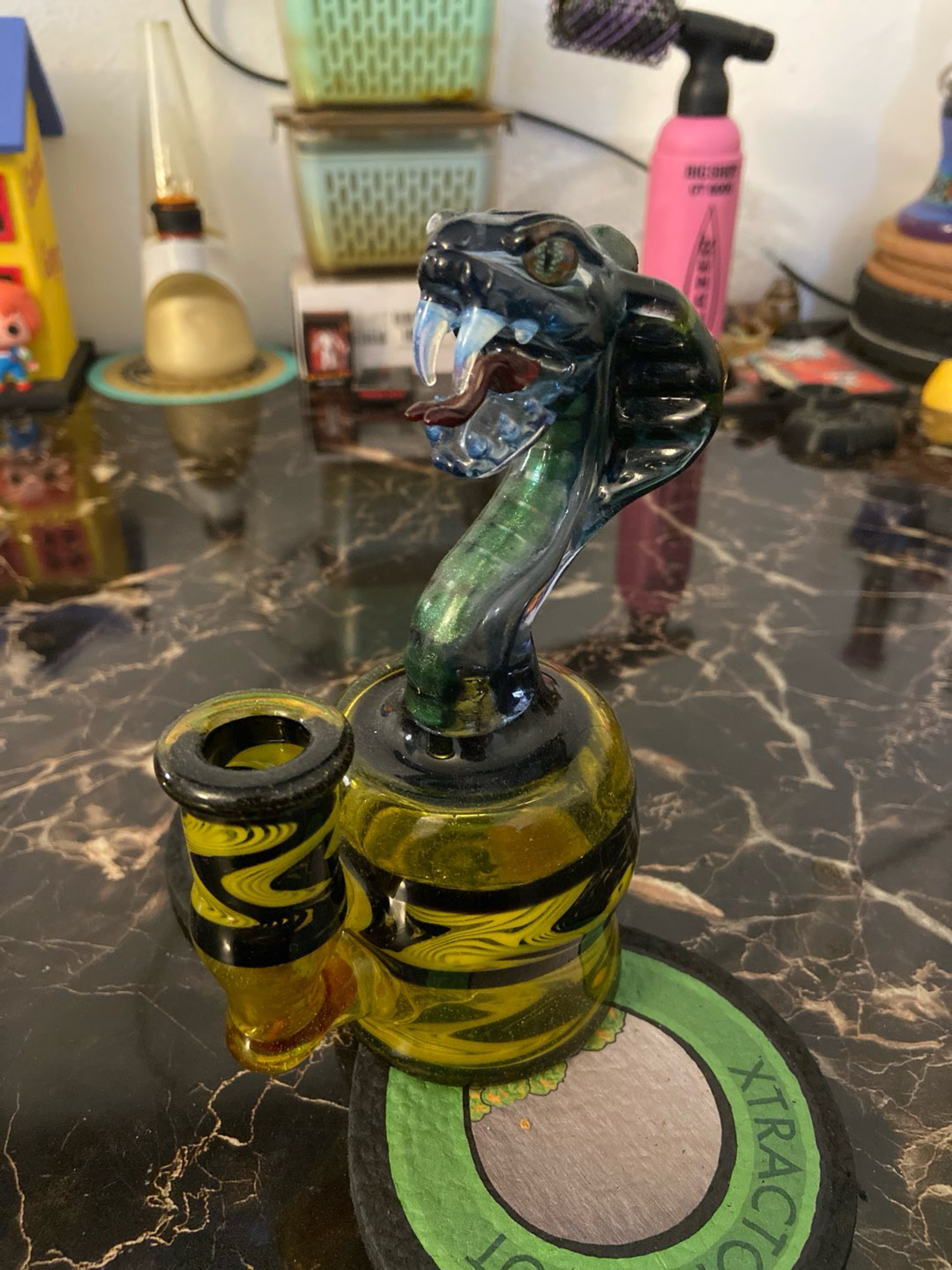 Preview pic of Mako Glass Cobra