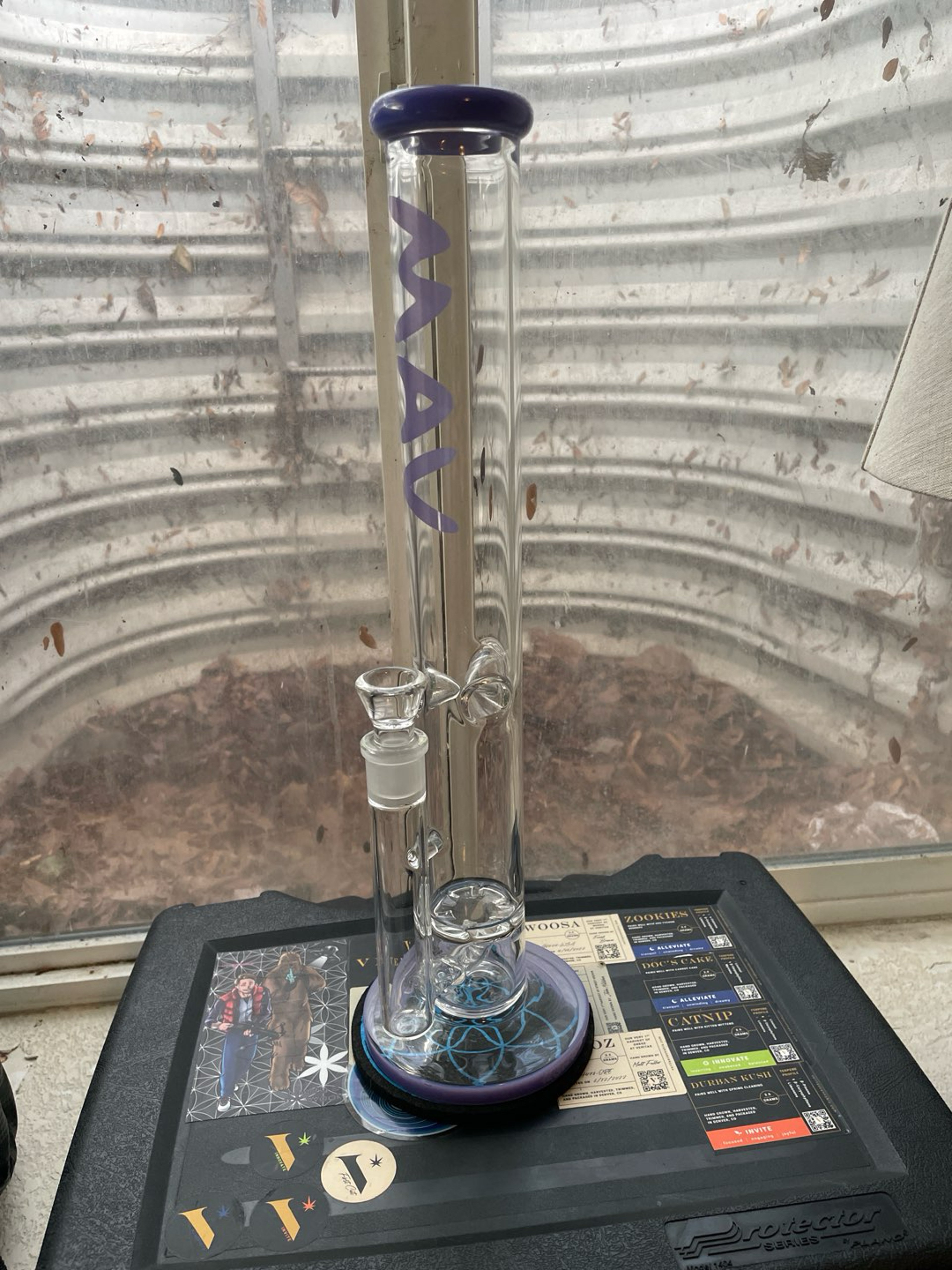 Preview pic of MAV Glass Dual perc straight tube