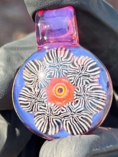 Preview pic of Gorgeous Jeff Heathbar Pendant