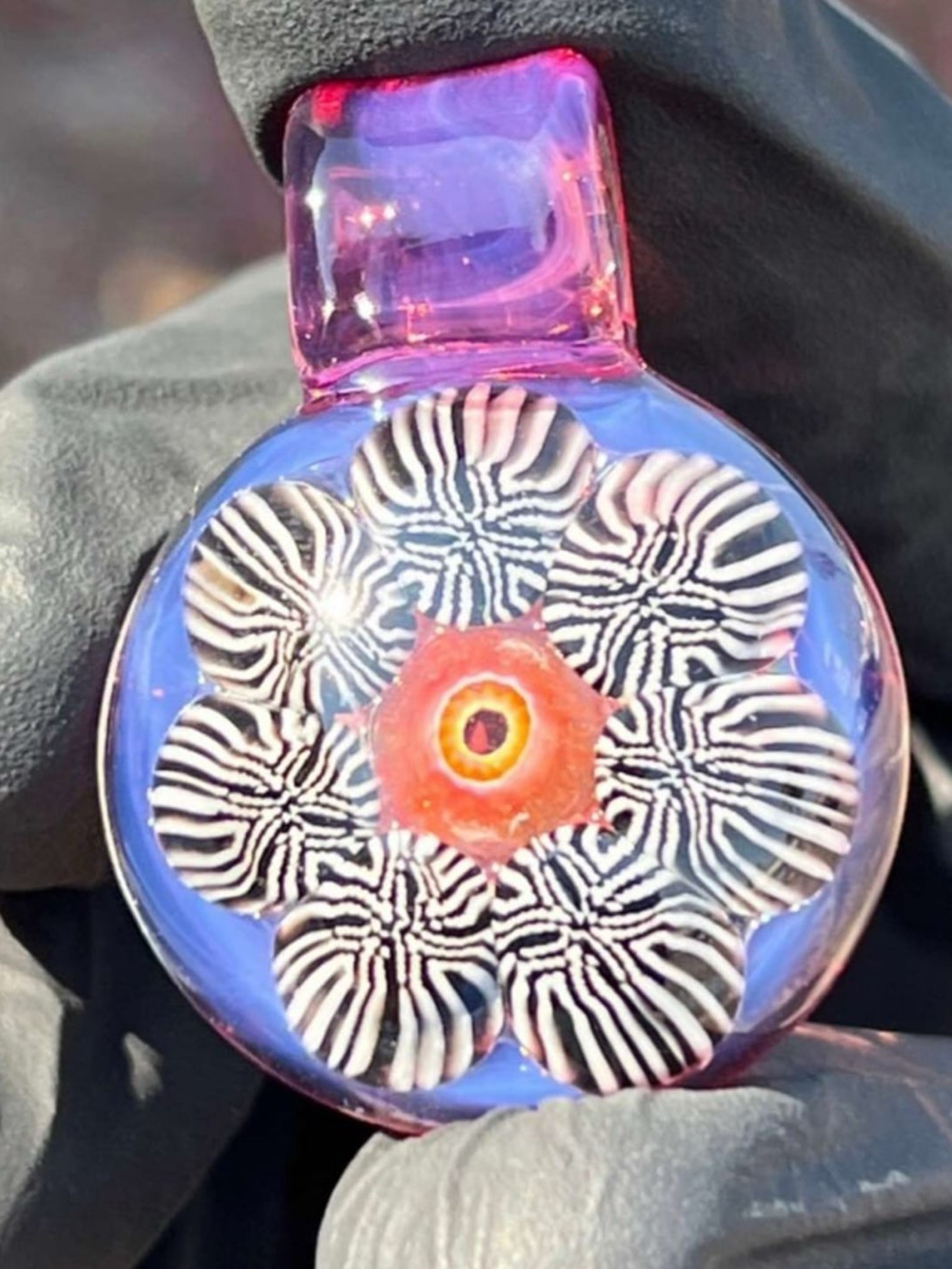 Gorgeous Jeff Heathbar Pendant image 0