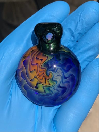Preview pic of Fume tech pendant