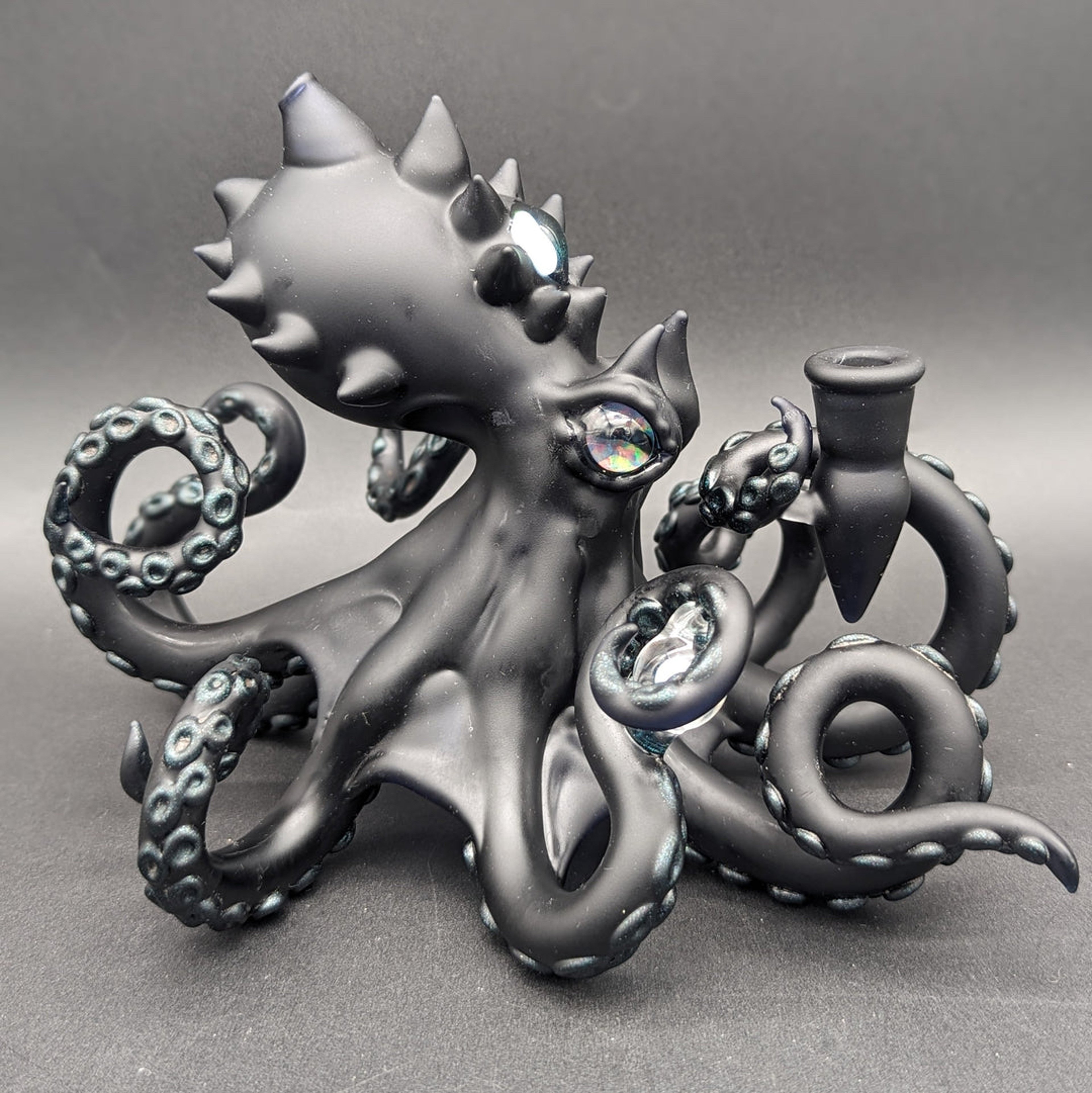 MAKO GLASS OPAL EYES OCTOPUS SCULPTURE RIG image 0