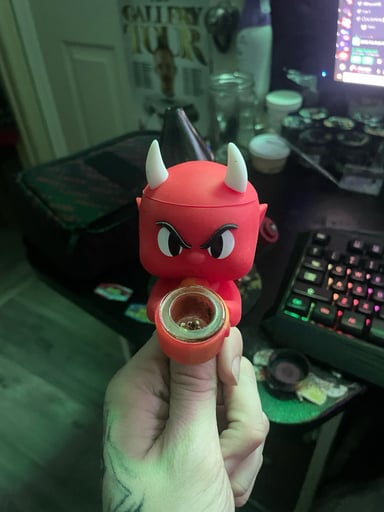 Preview pic of Daily high club pipe