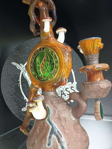 Preview pic of Hickory x Green T Glass recycler: "Sticks and Stones"