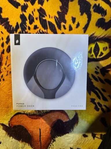 Preview pic of Puffco power dock charger new in box