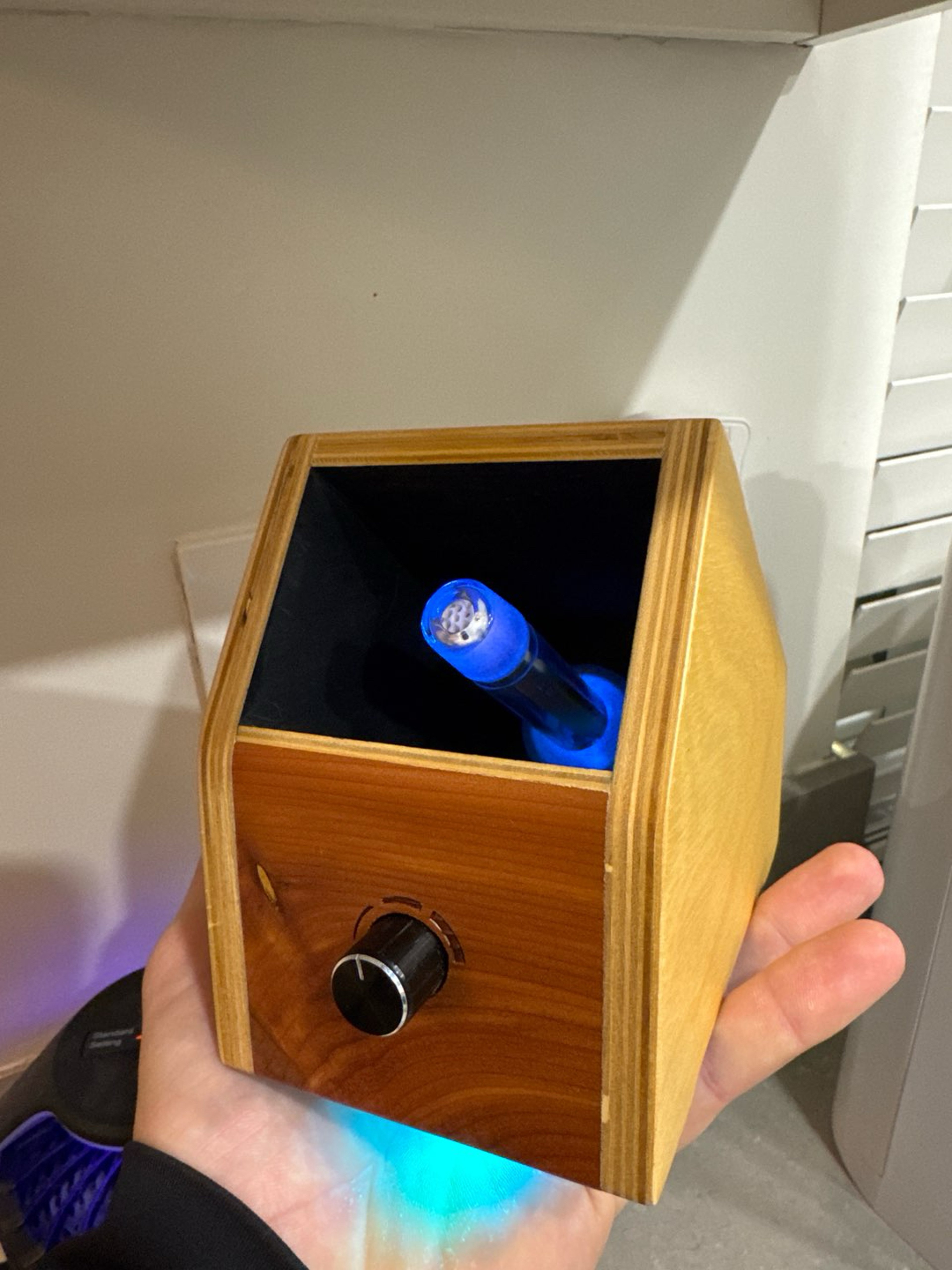Preview pic of Vapor Bros 1.0 Vaporizer