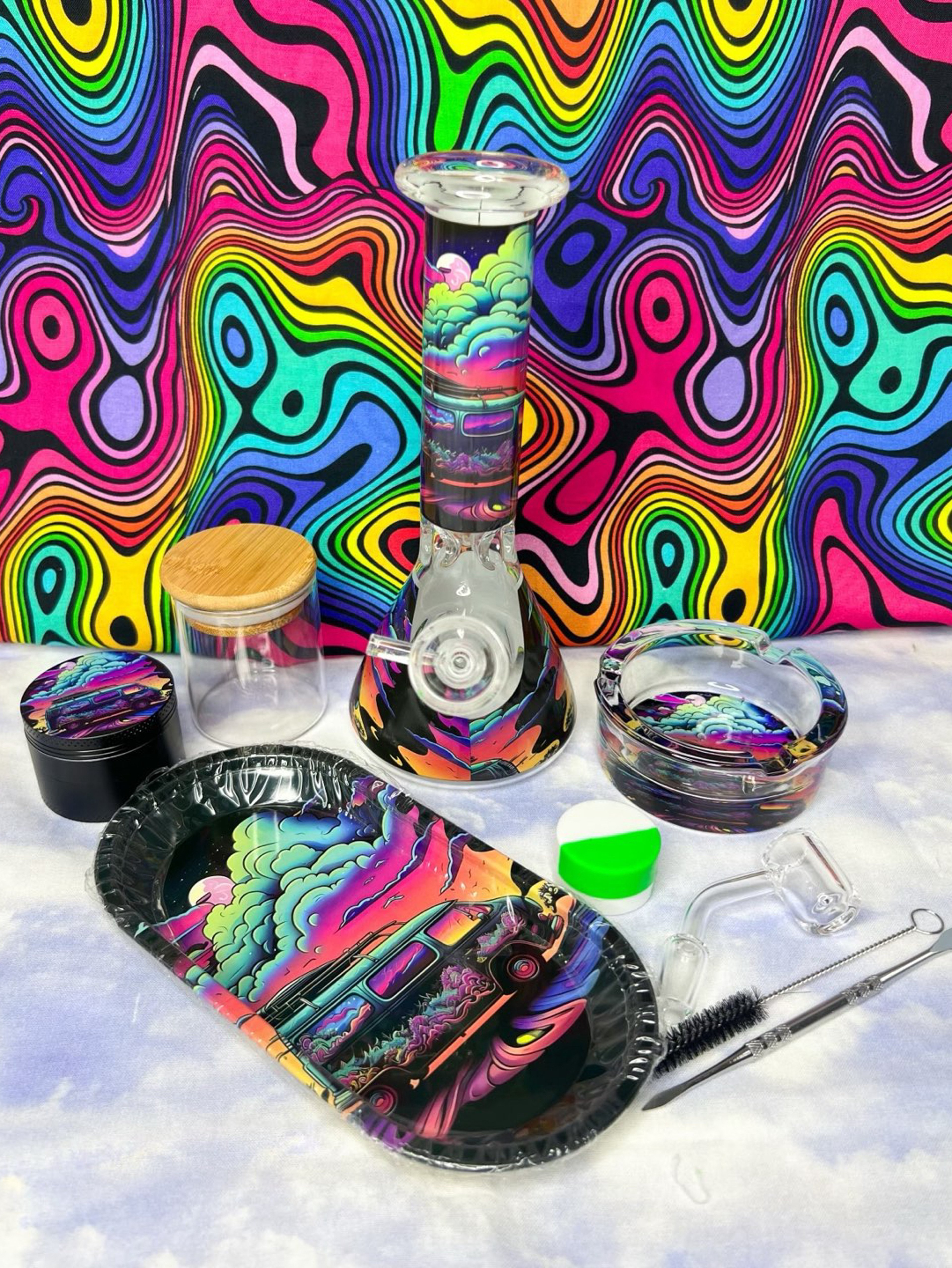 Preview pic of Stoner Van 8 Piece Box Set