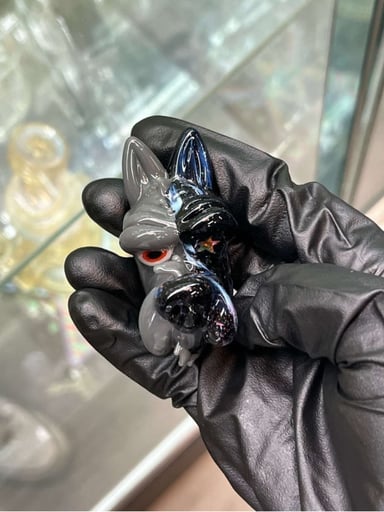 Preview pic of Ryan Kane x Aituoglass Wolf Pendant Collab