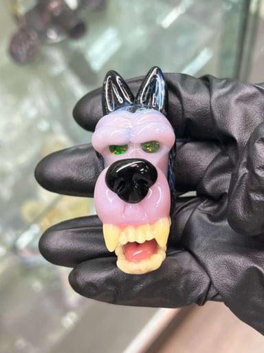 Preview pic of Ryan Kane x Aituoglass Wolf Pendant Collab
