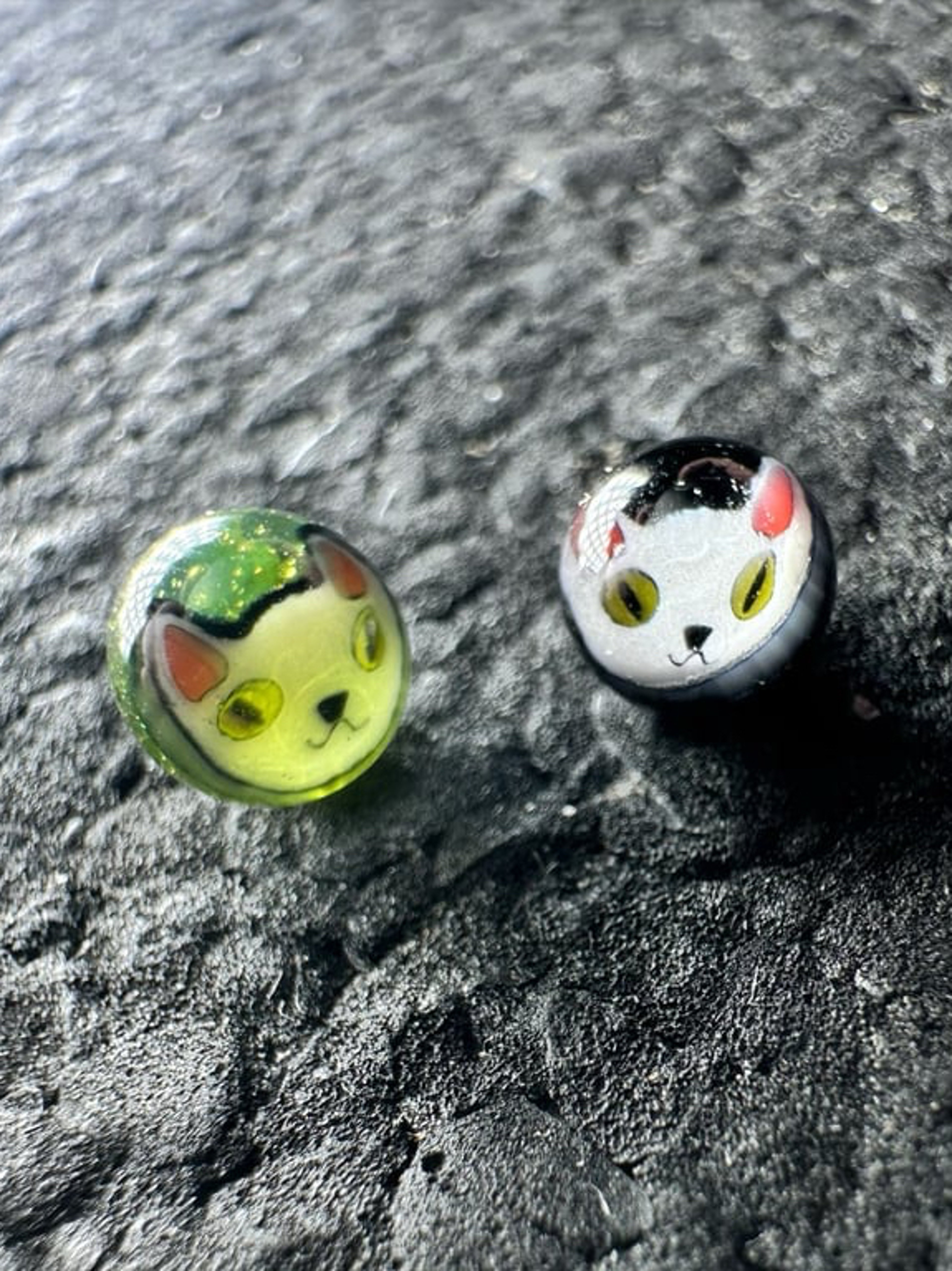 Preview pic of Cat pearls