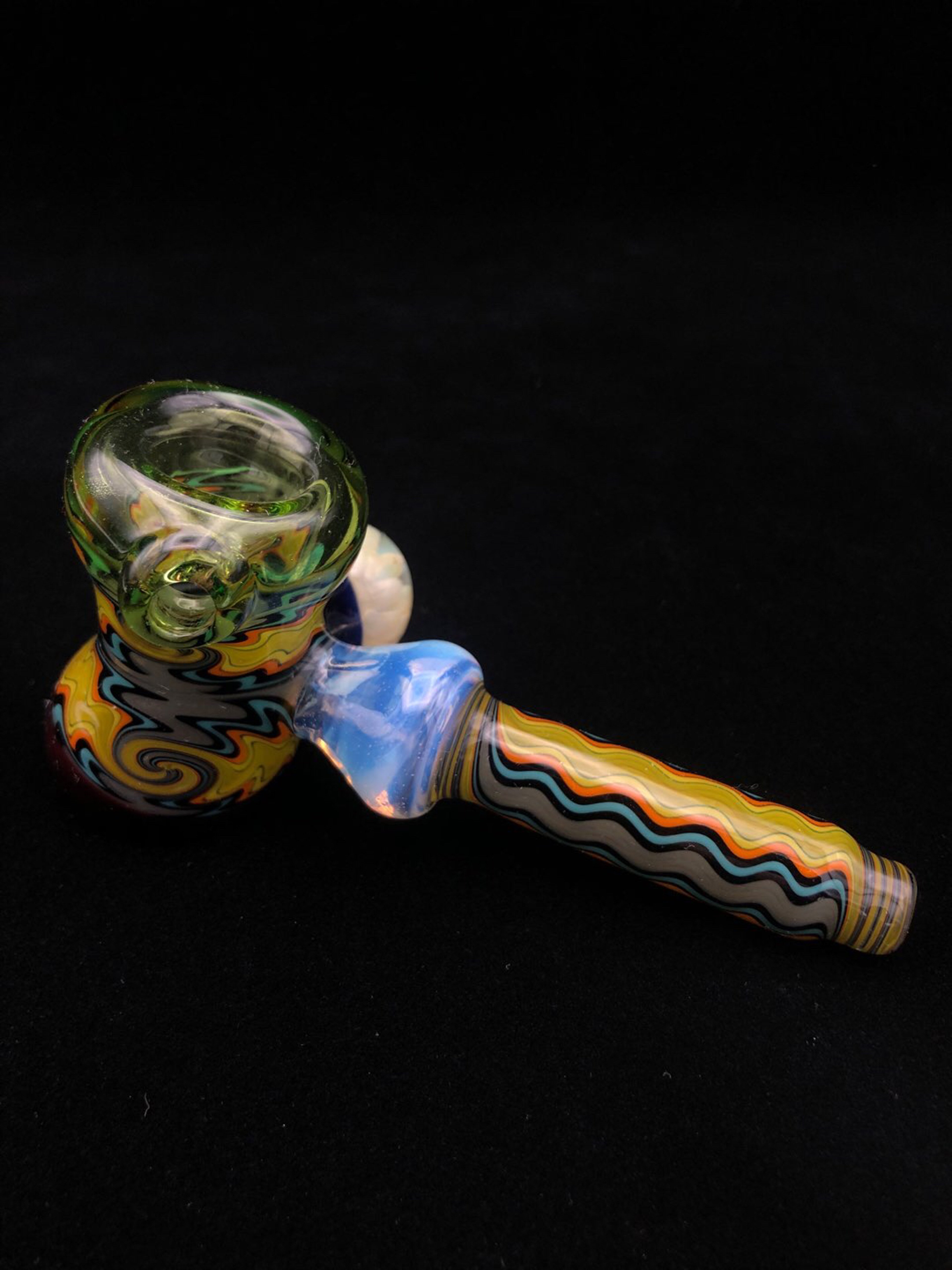 Preview pic of Wig-Wag Hammer Pipe