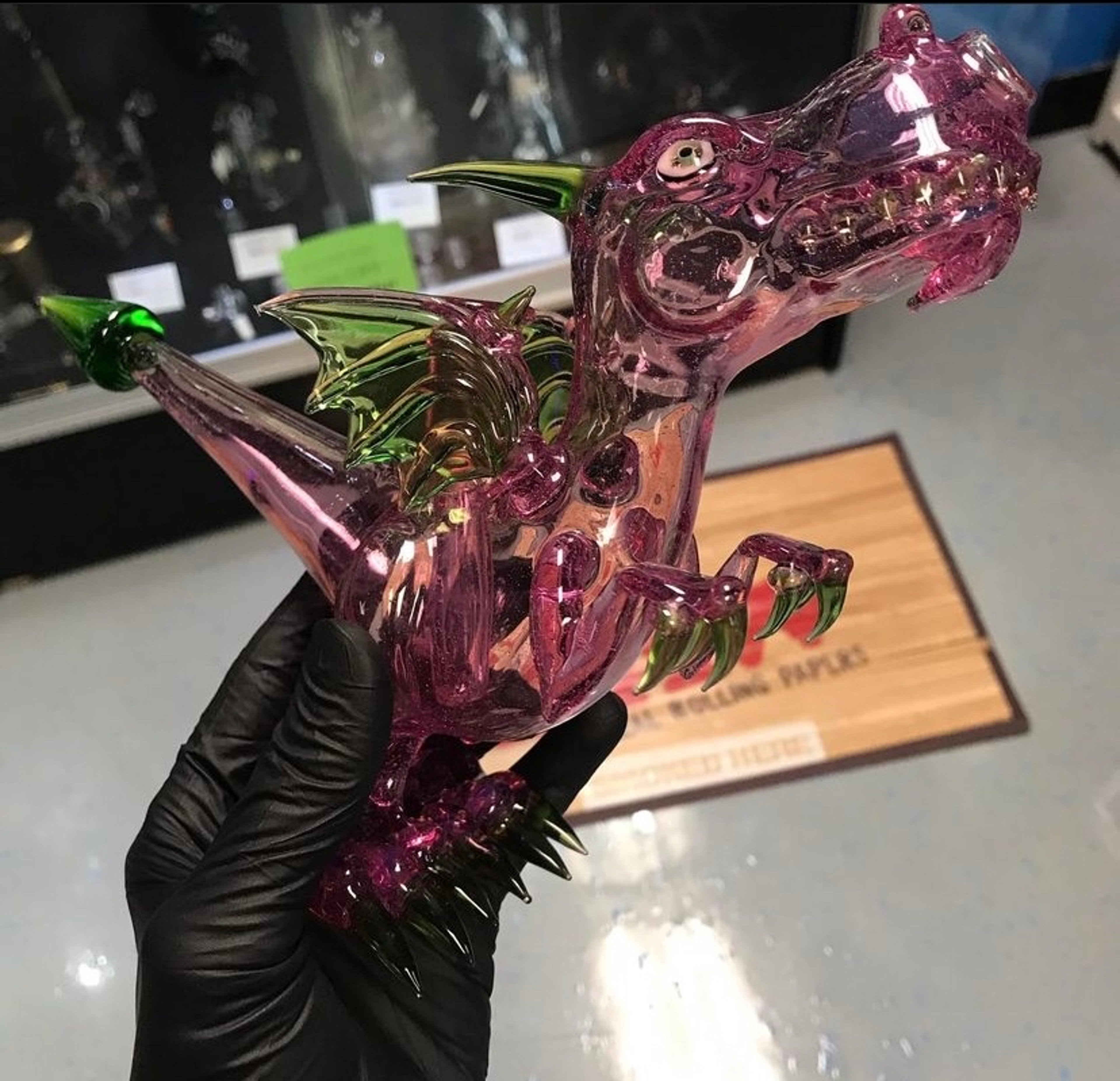 Preview pic of Hendy CFL Potion Dragon