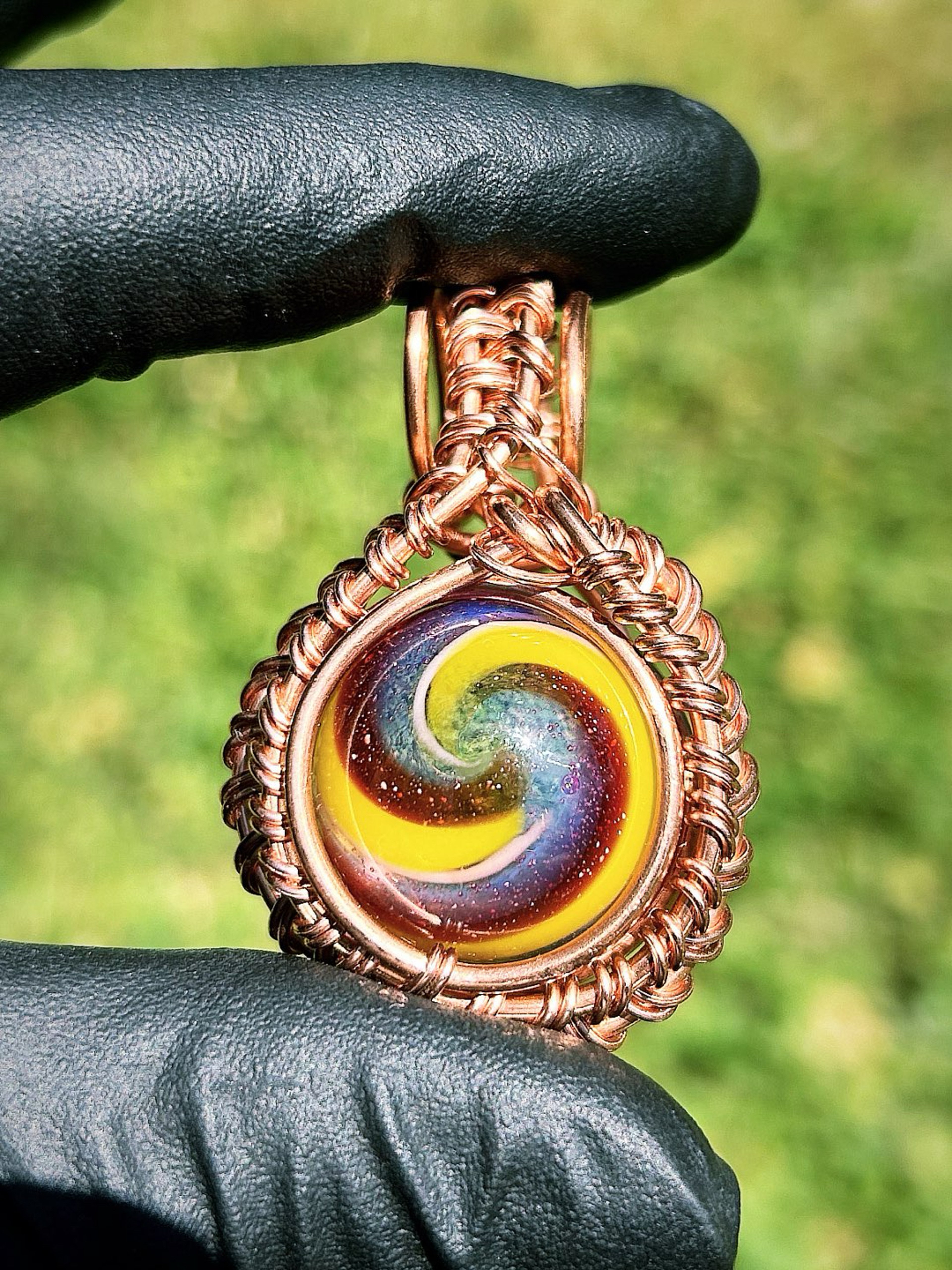 Preview pic of MarvinsGlass X CopperVibrations Pendant 🌀