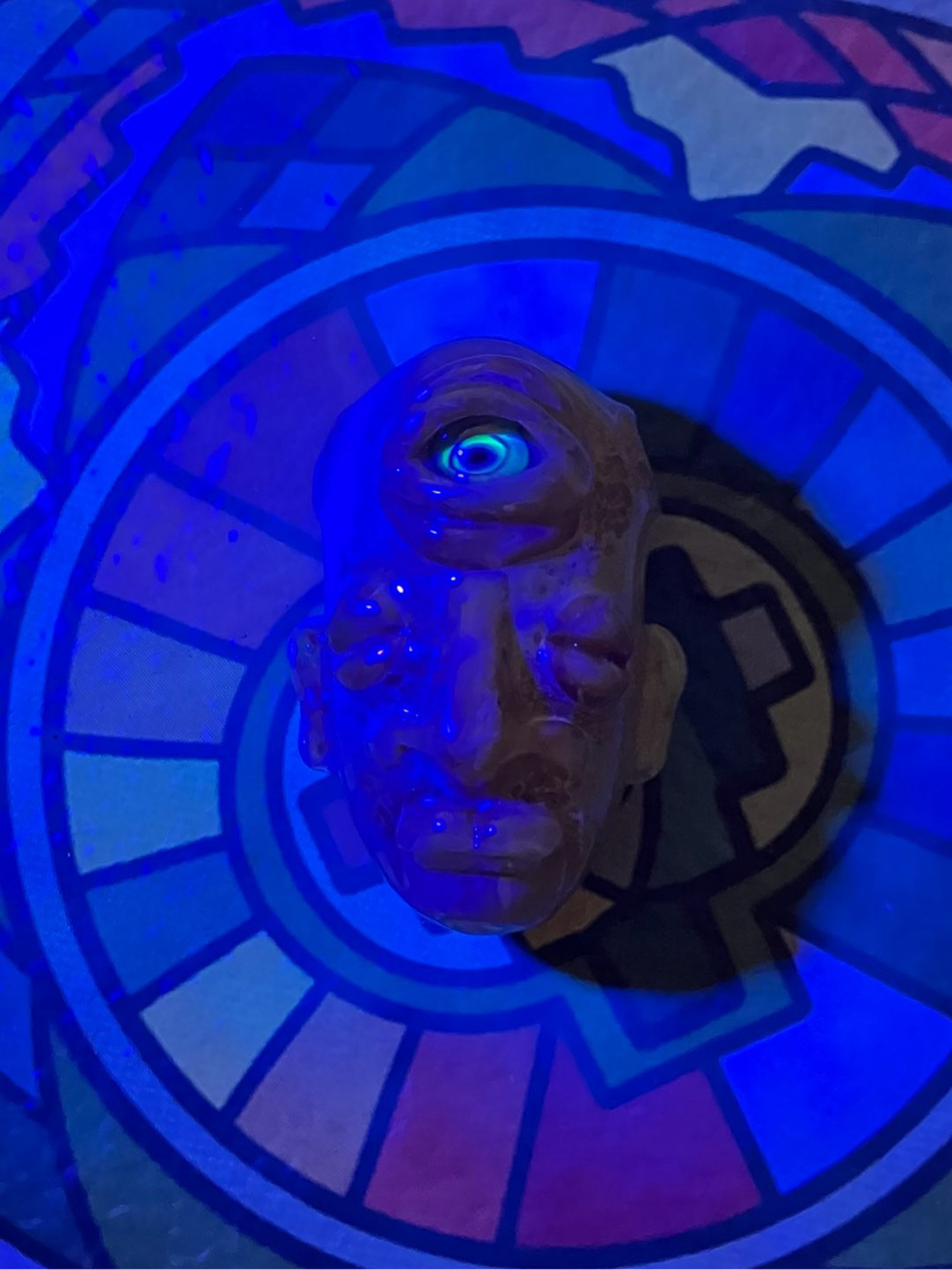 Preview pic of UV third eye face pendant