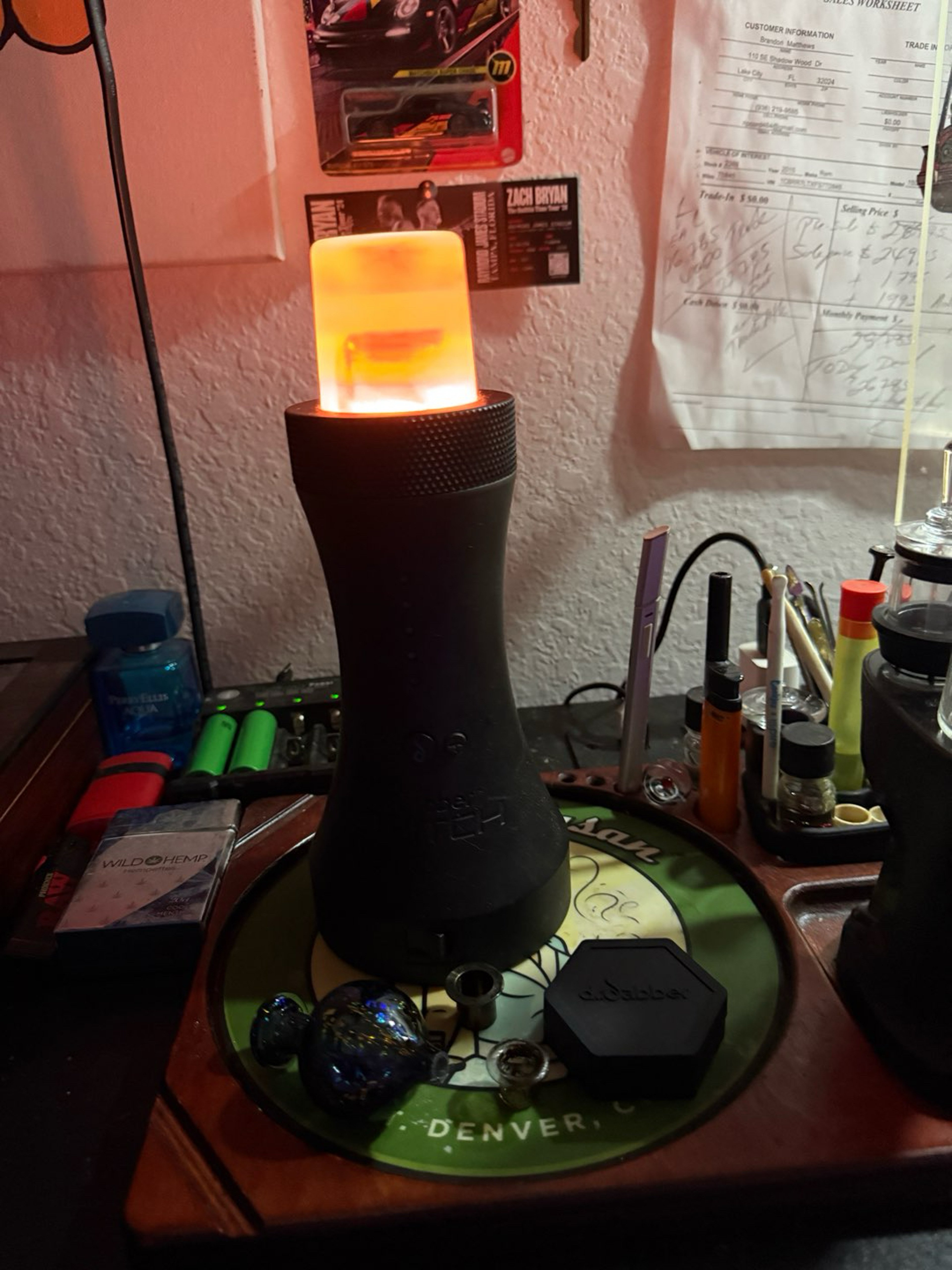 Preview pic of Dr Dabber Switch V1 w/ custom bubble cap