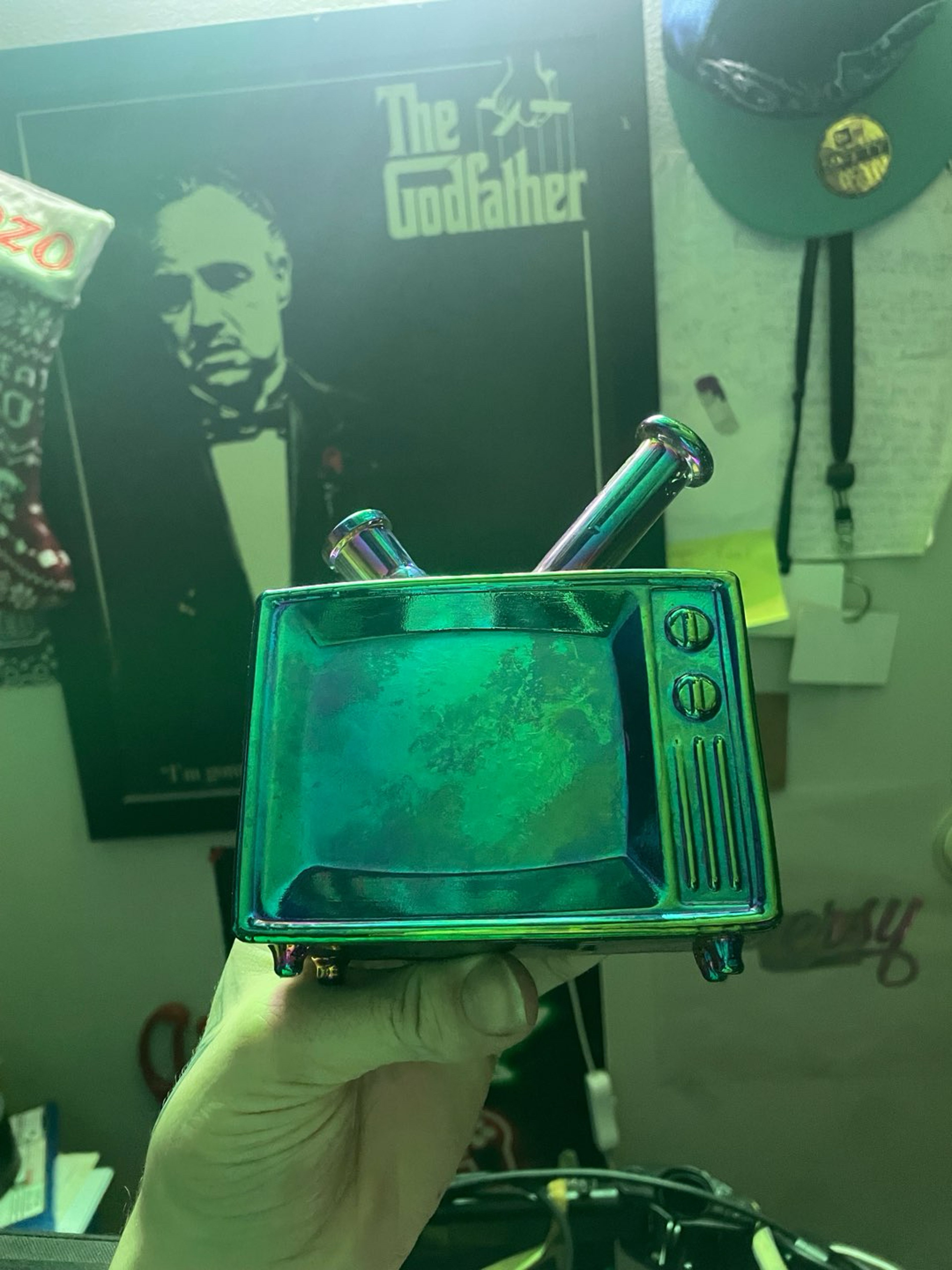 Preview pic of Daily high club bong