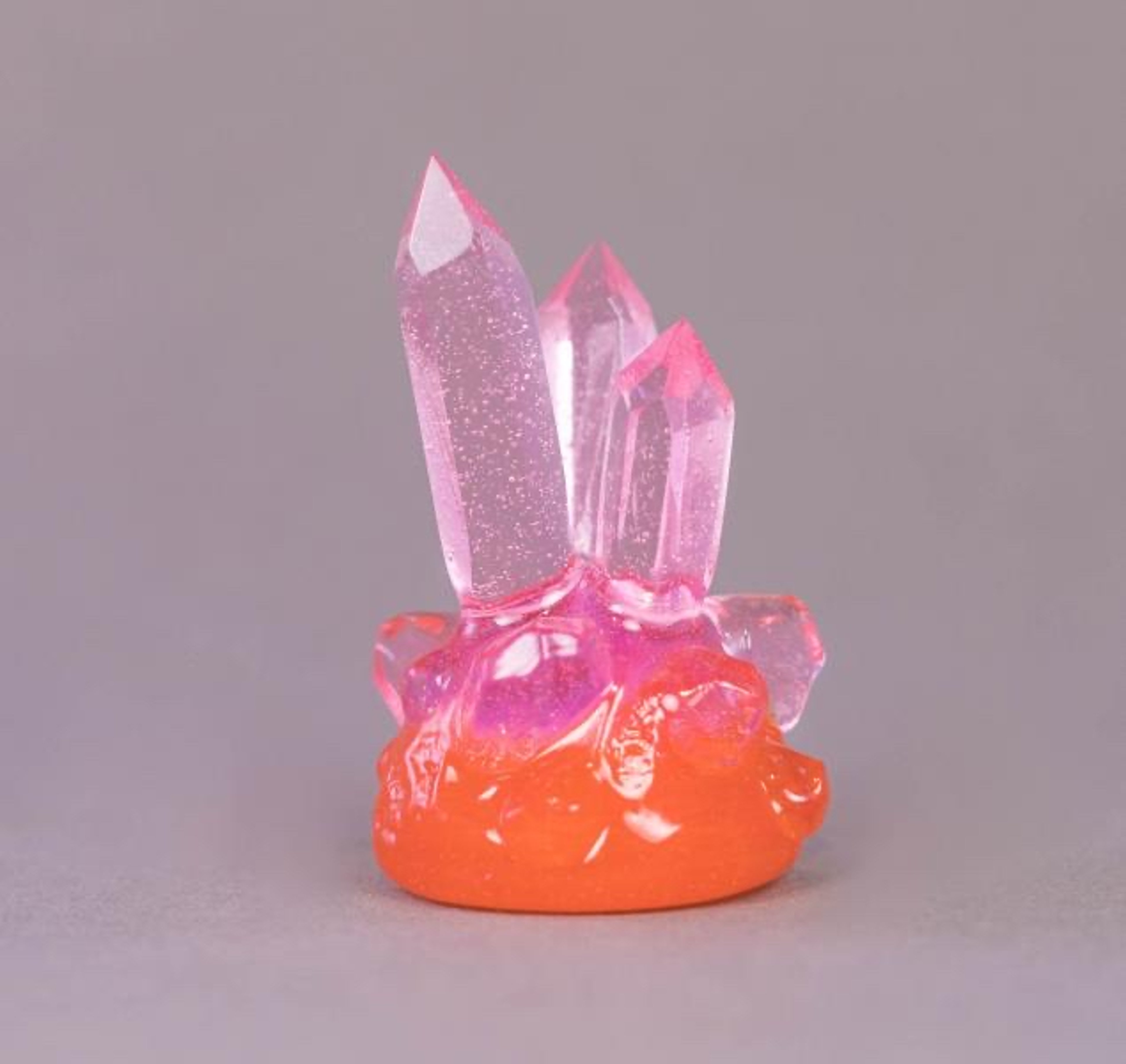Preview pic of Northern Waters Crystal Carb Cap