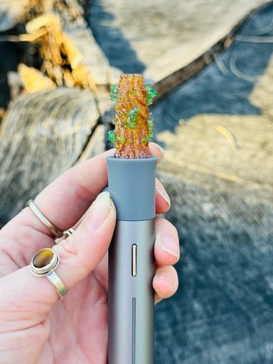 Preview pic of Wood texture wirh moss - Pivot mouthpiece