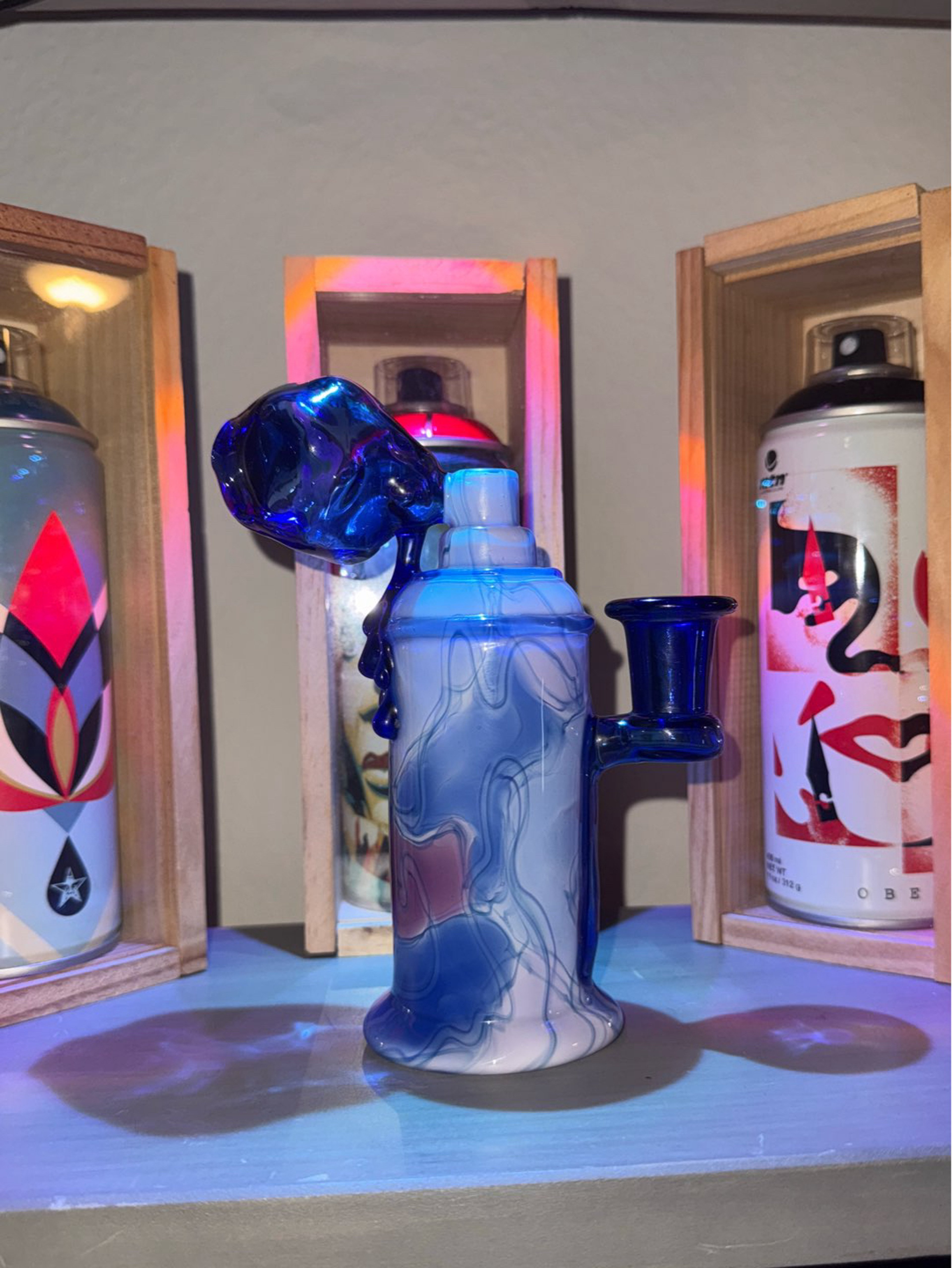 Preview pic of Scomo Moanet x Rone Glass: Uv active Marble Tech "Spraycan”
