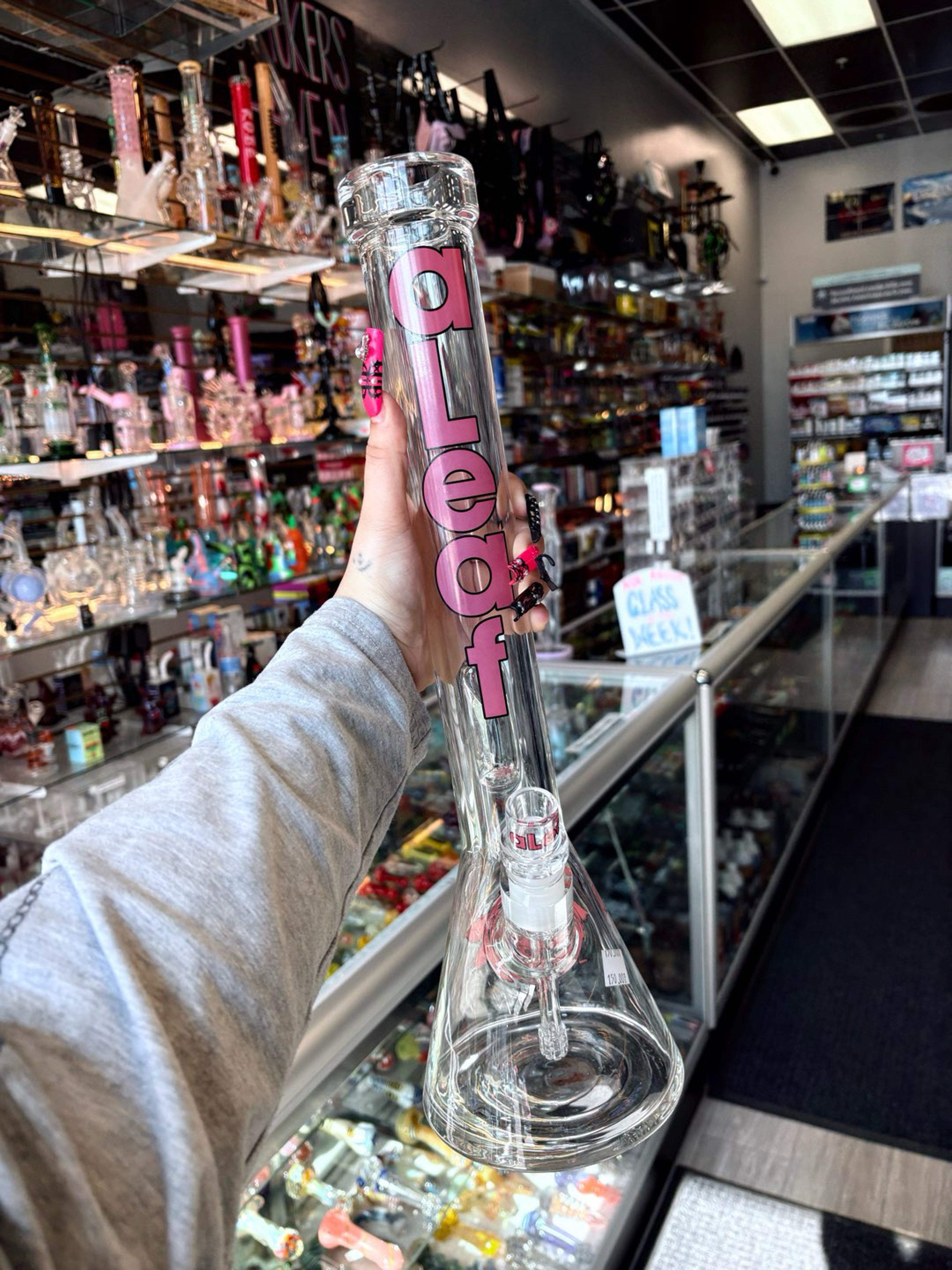 Preview pic of aleaf glass