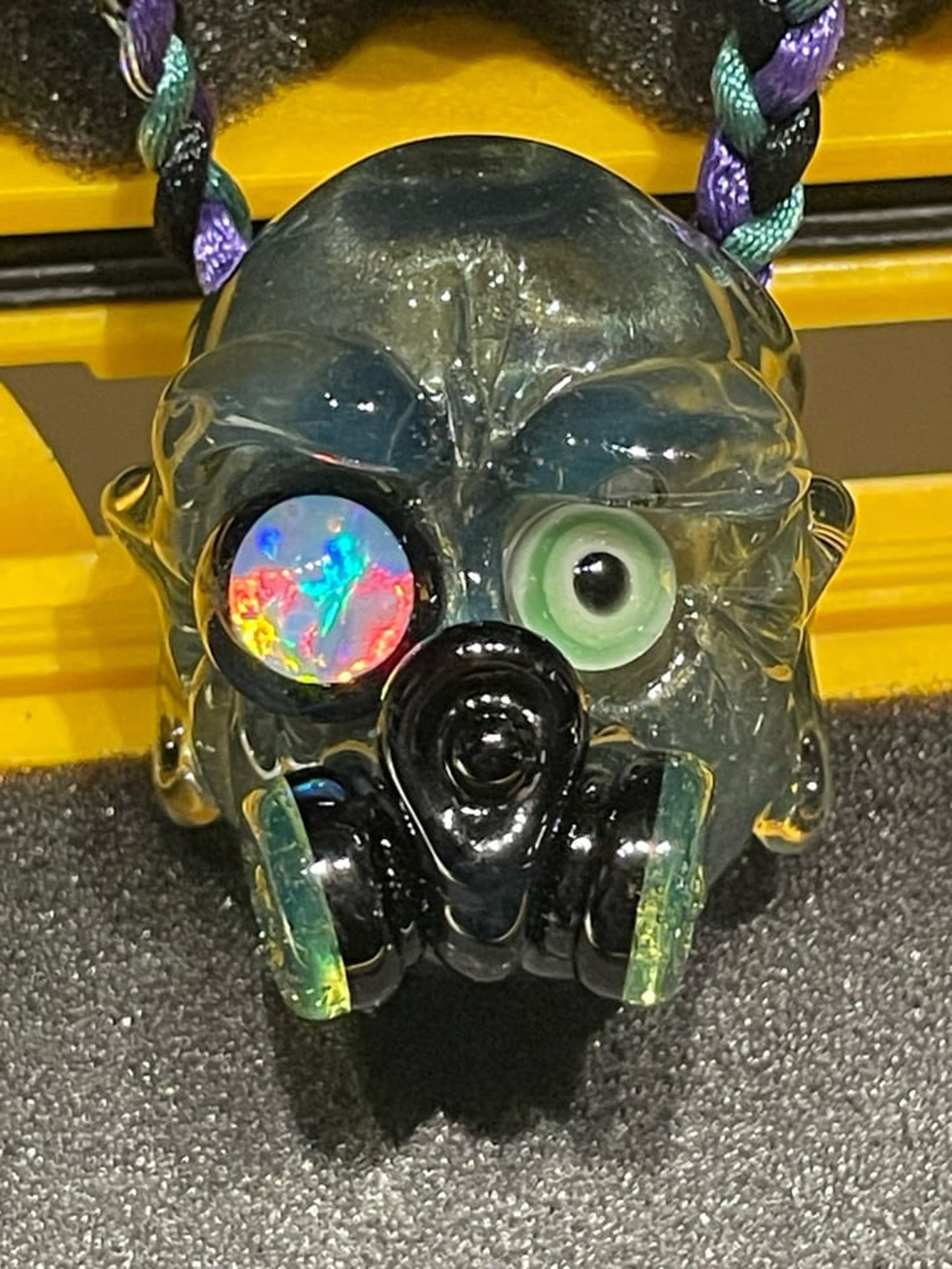 Preview pic of Mango Glass head in bottle with matching pendy