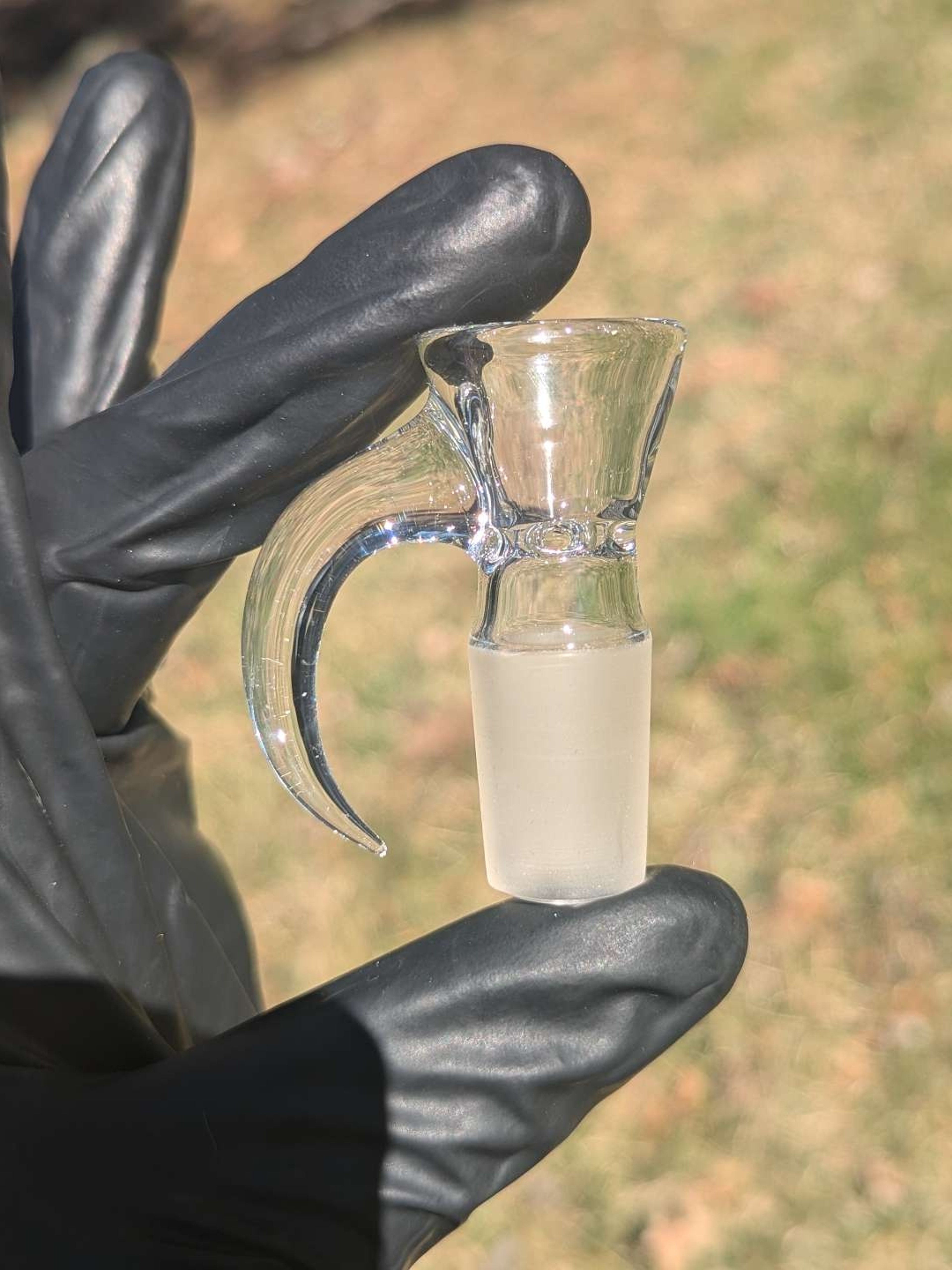 Preview pic of 4hole clear Martini