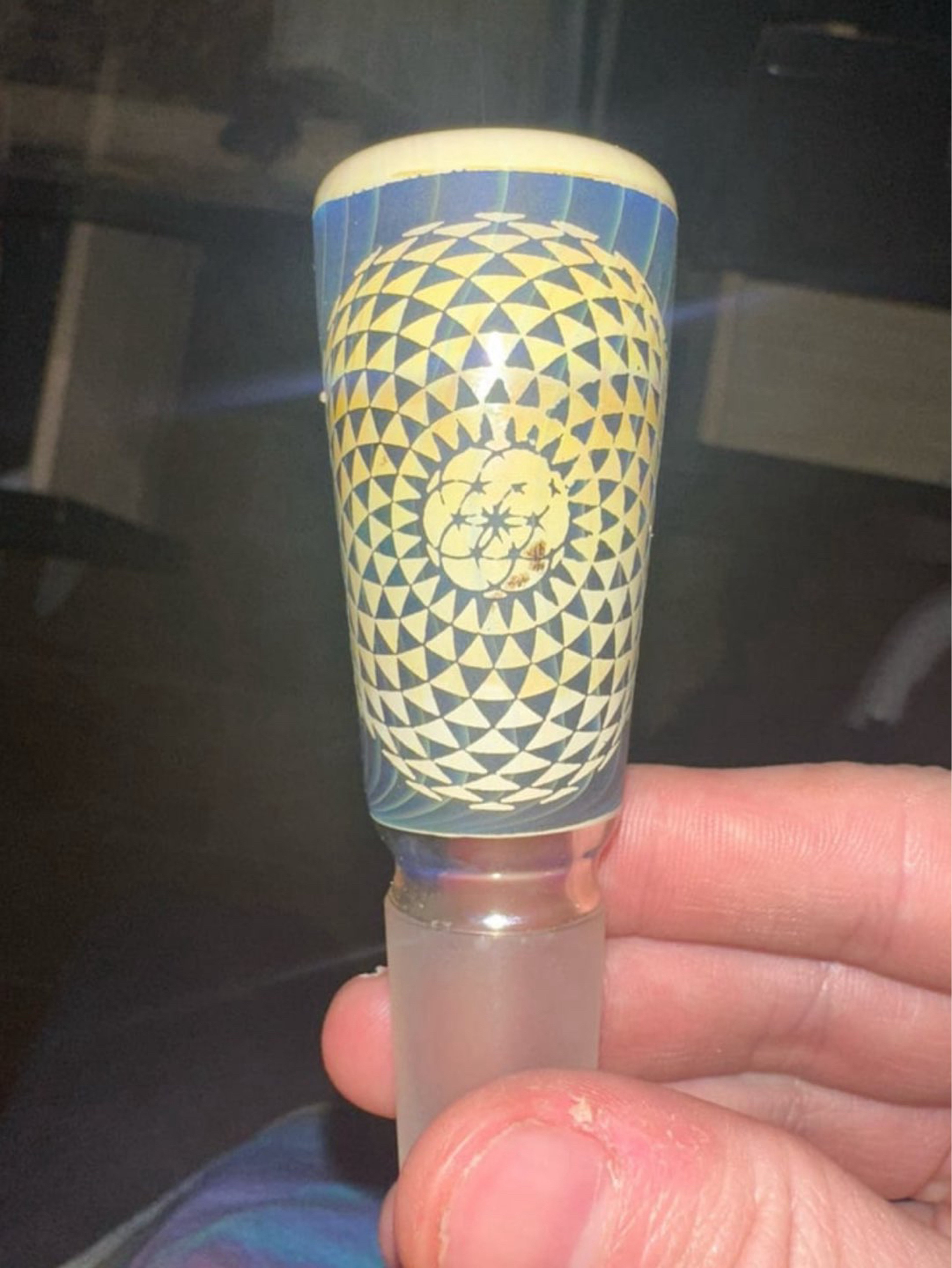 Preview pic of Littlebglass slide