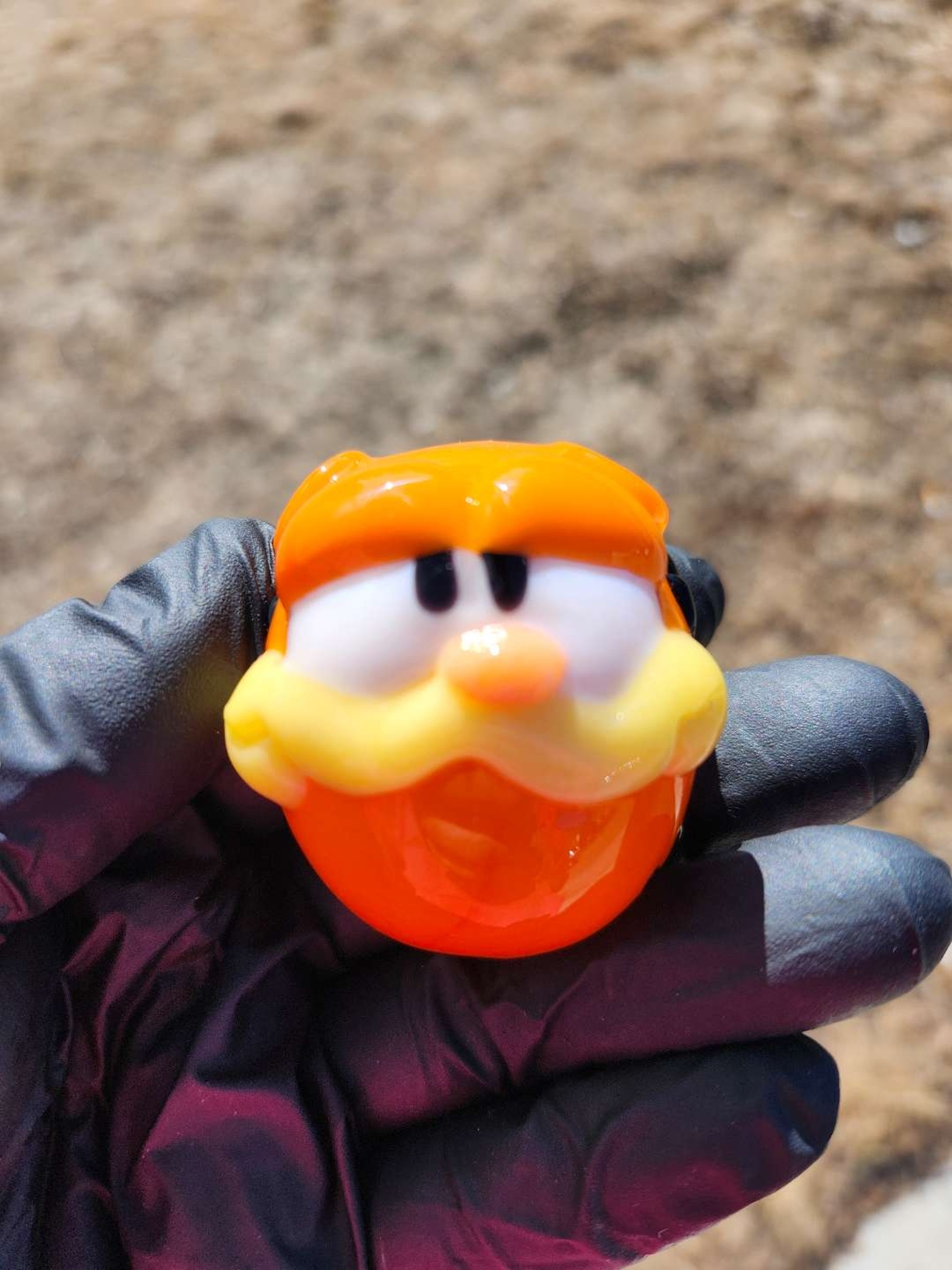 Preview pic of MENTE45K GARFIELD PENDANT