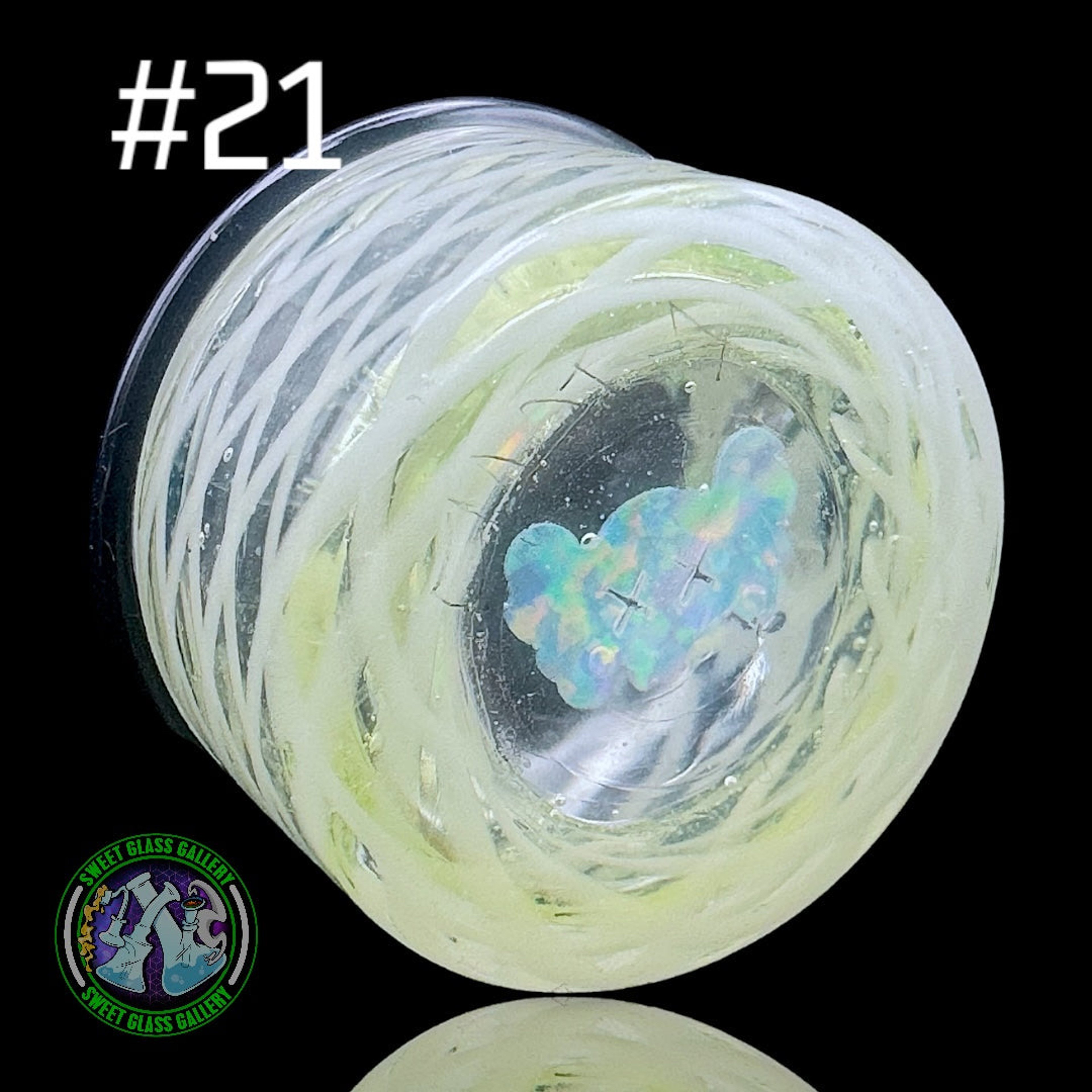 Preview pic of Empty1 Glass - Baller Jar #21 - Micro