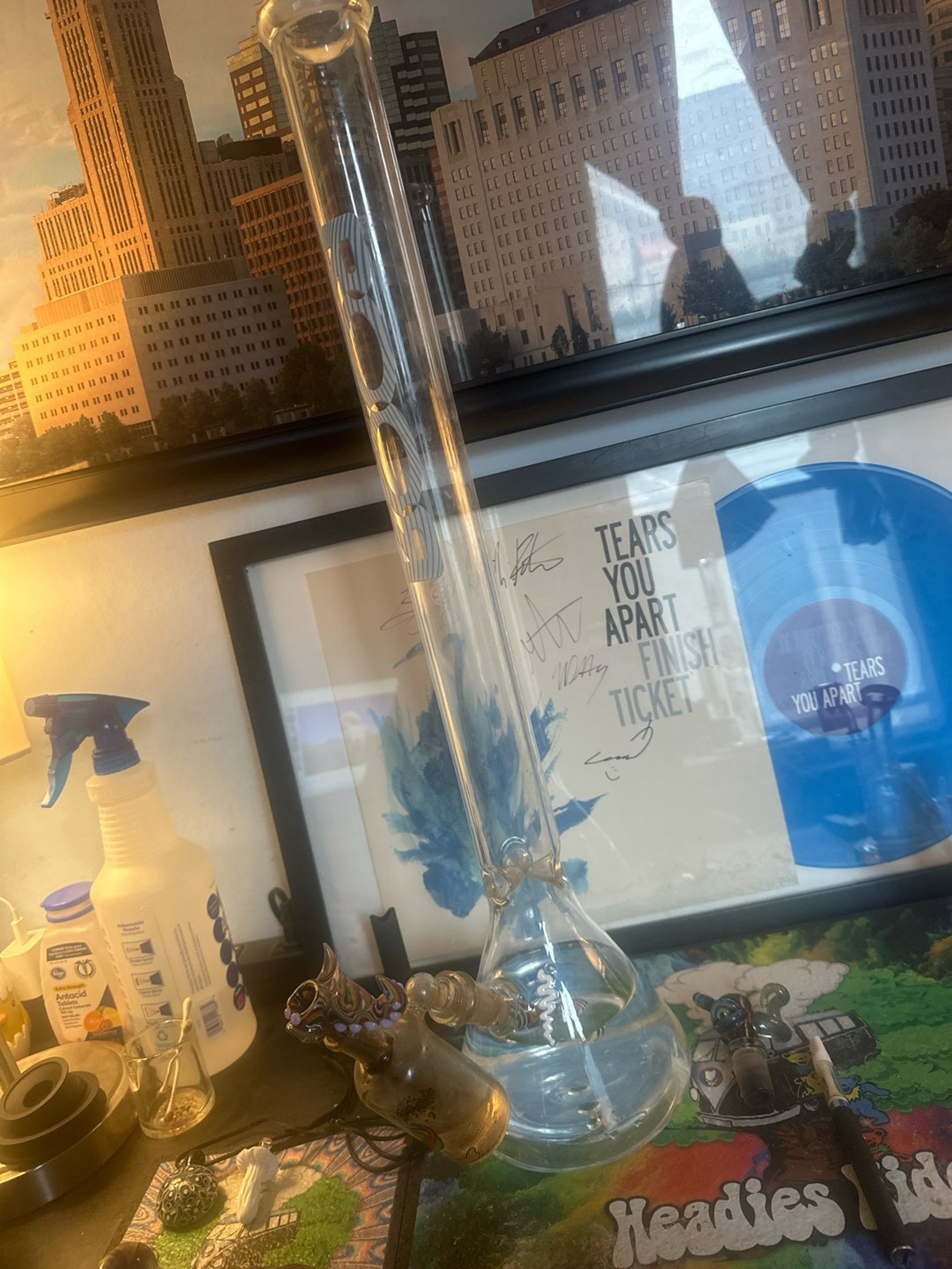 Preview pic of 24” roor blue label beaker w Benwa Glass Downstem