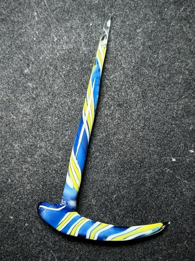 Preview pic of MarvinsGlass024 No Reserve Auction! 💛💙