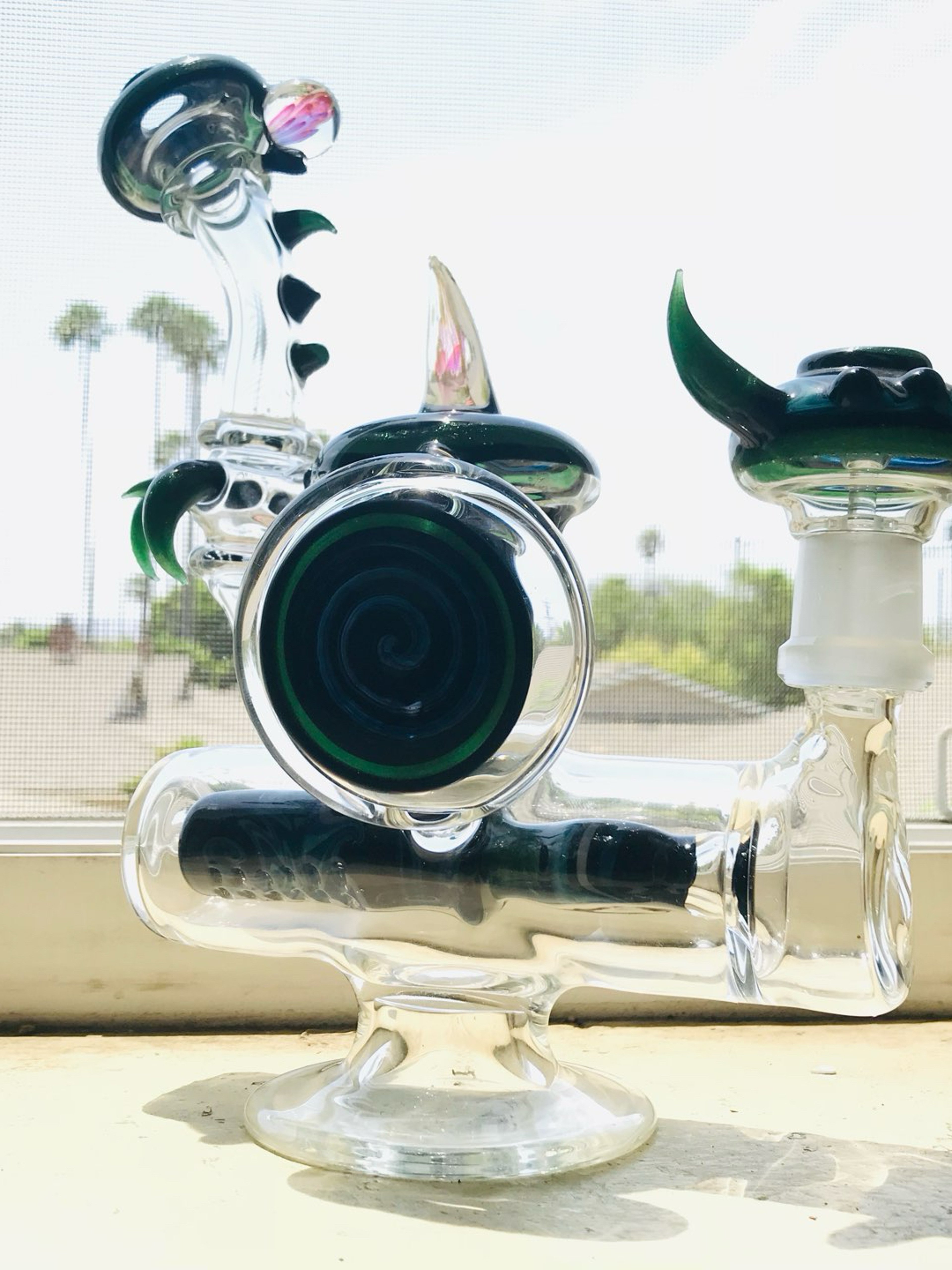 Preview pic of Big Z Glass “The Ember of The Swamp Serpent” Rig – Fully Worked Perc