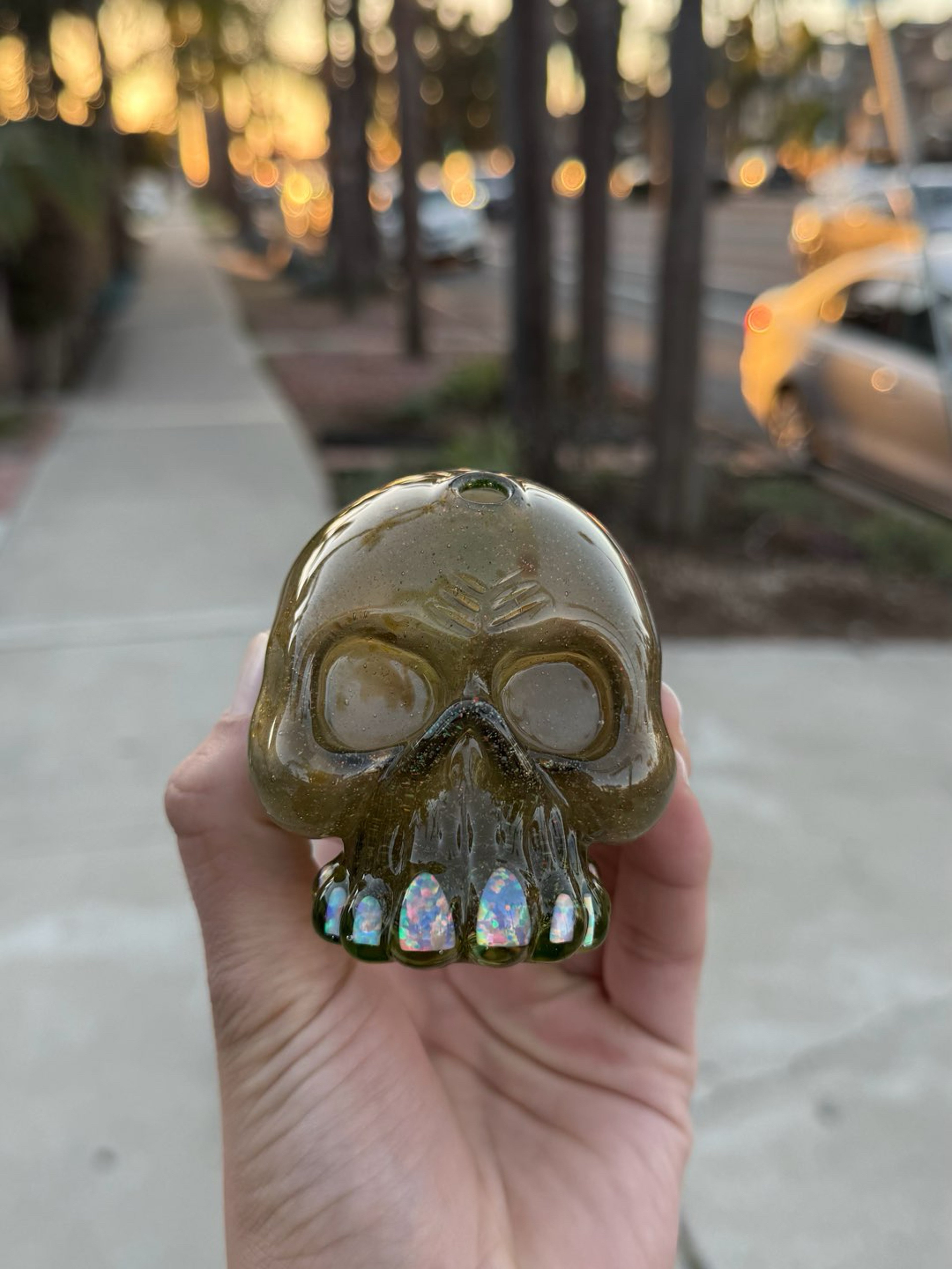 Preview pic of Carsten Skull Signed