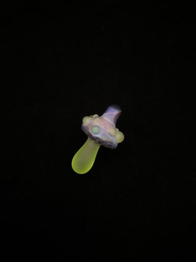 Preview pic of Mushroom Pendant by Finer Glass