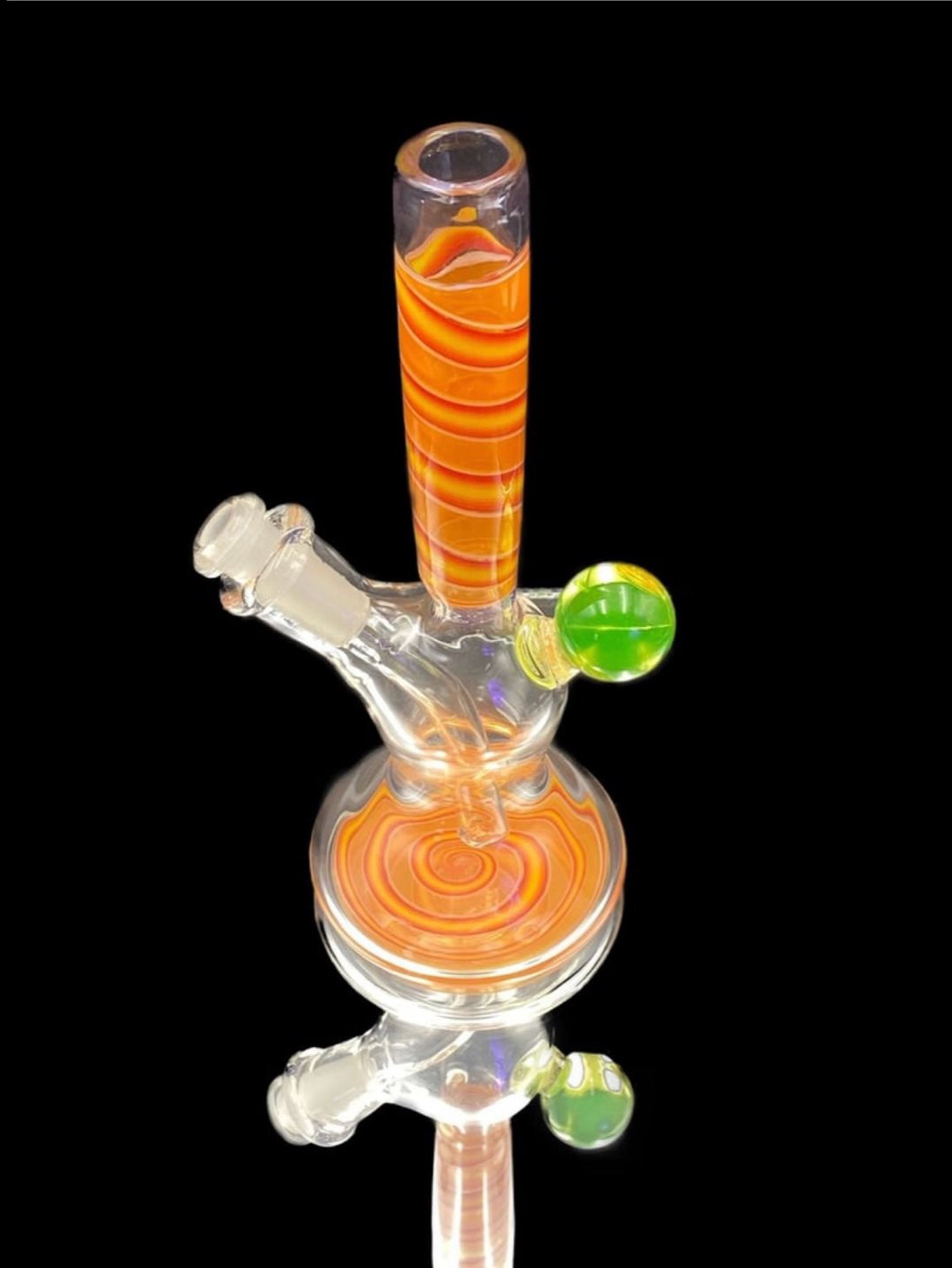 Preview pic of JackieBoy UV Spiral Beaker