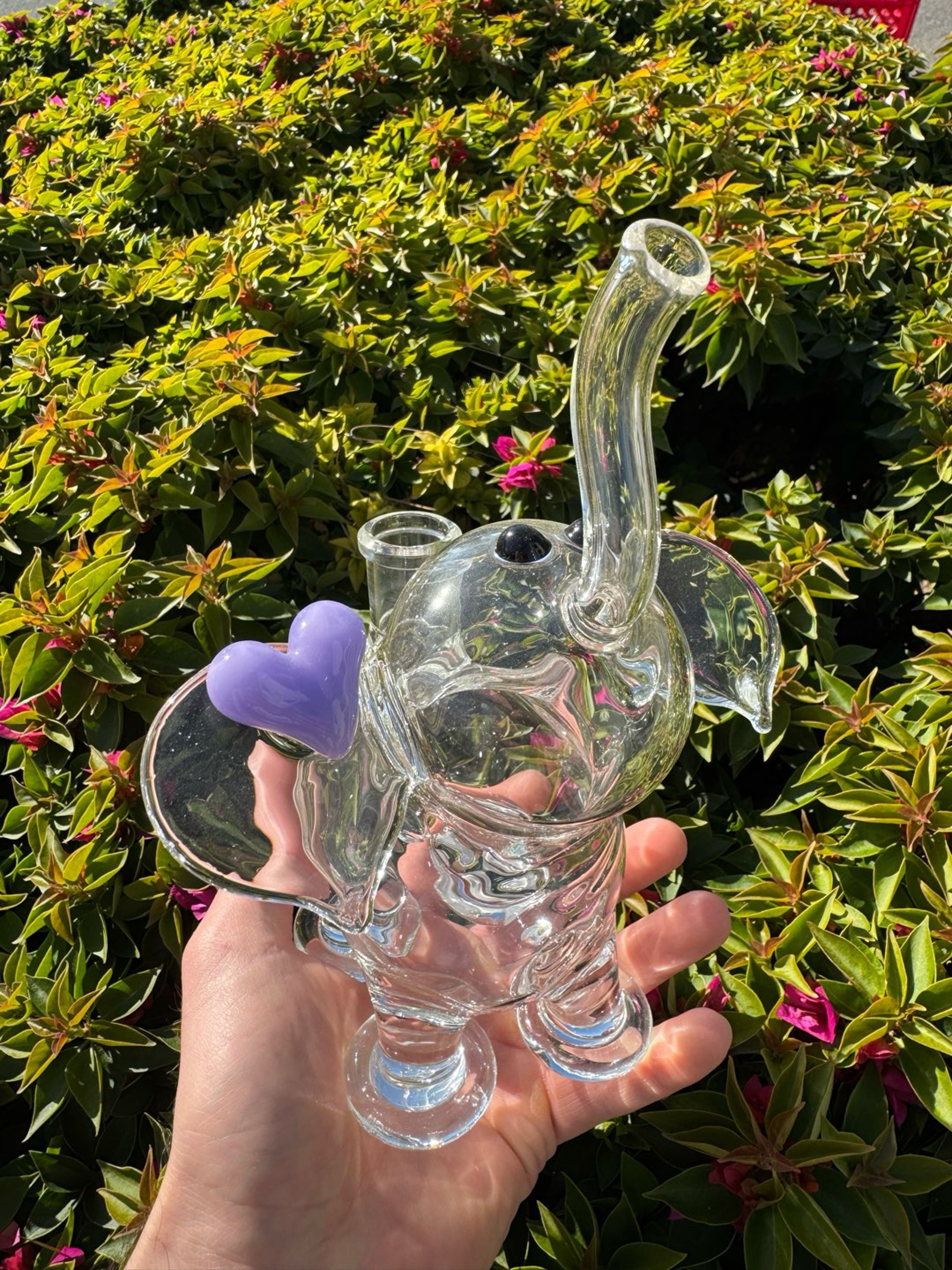 Preview pic of Clear large elephant with Purple Heart