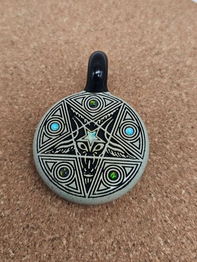 Preview pic of Dwreck baphomet pendant