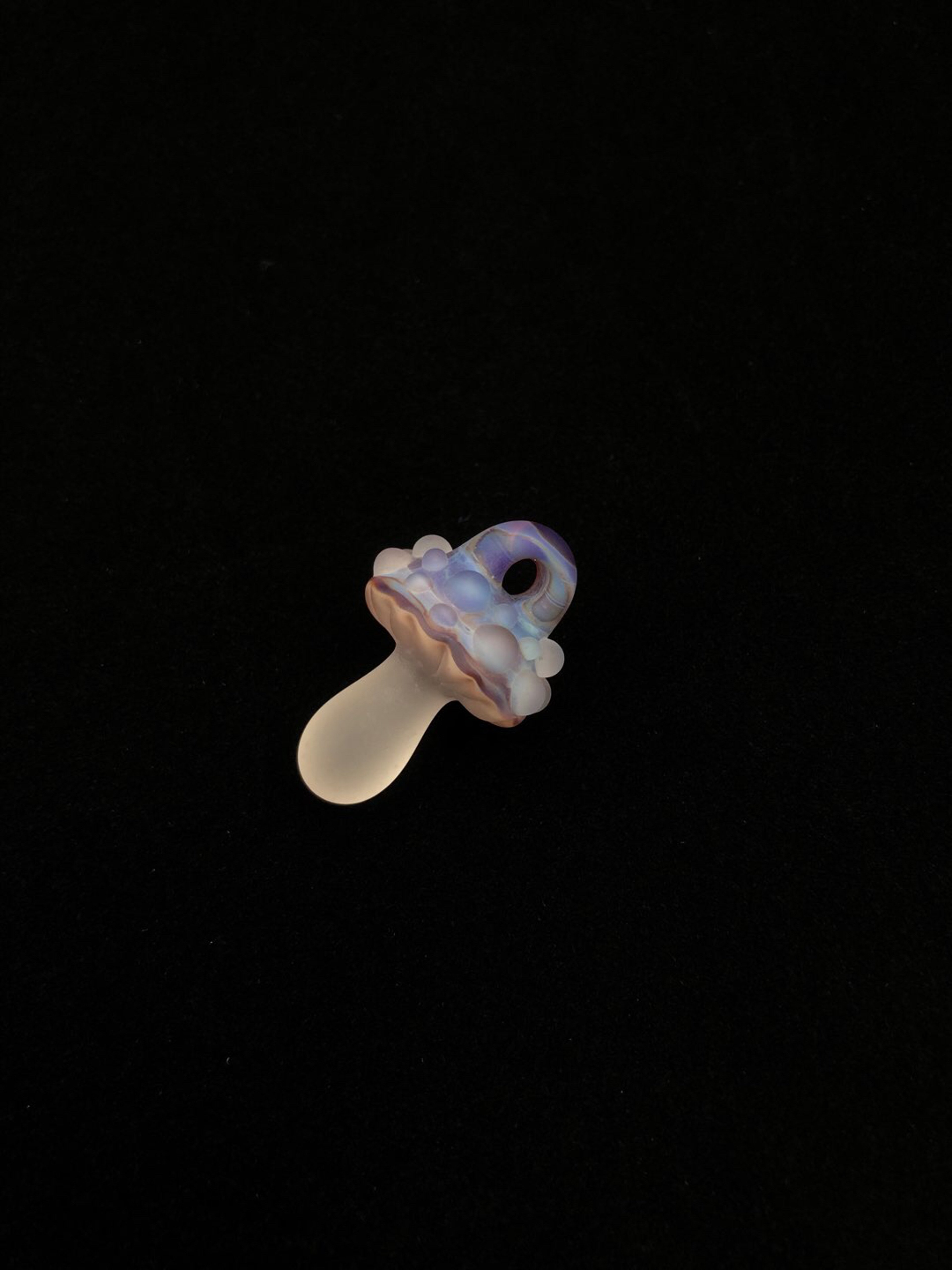 Preview pic of Mushroom Pendant by Finer Glass