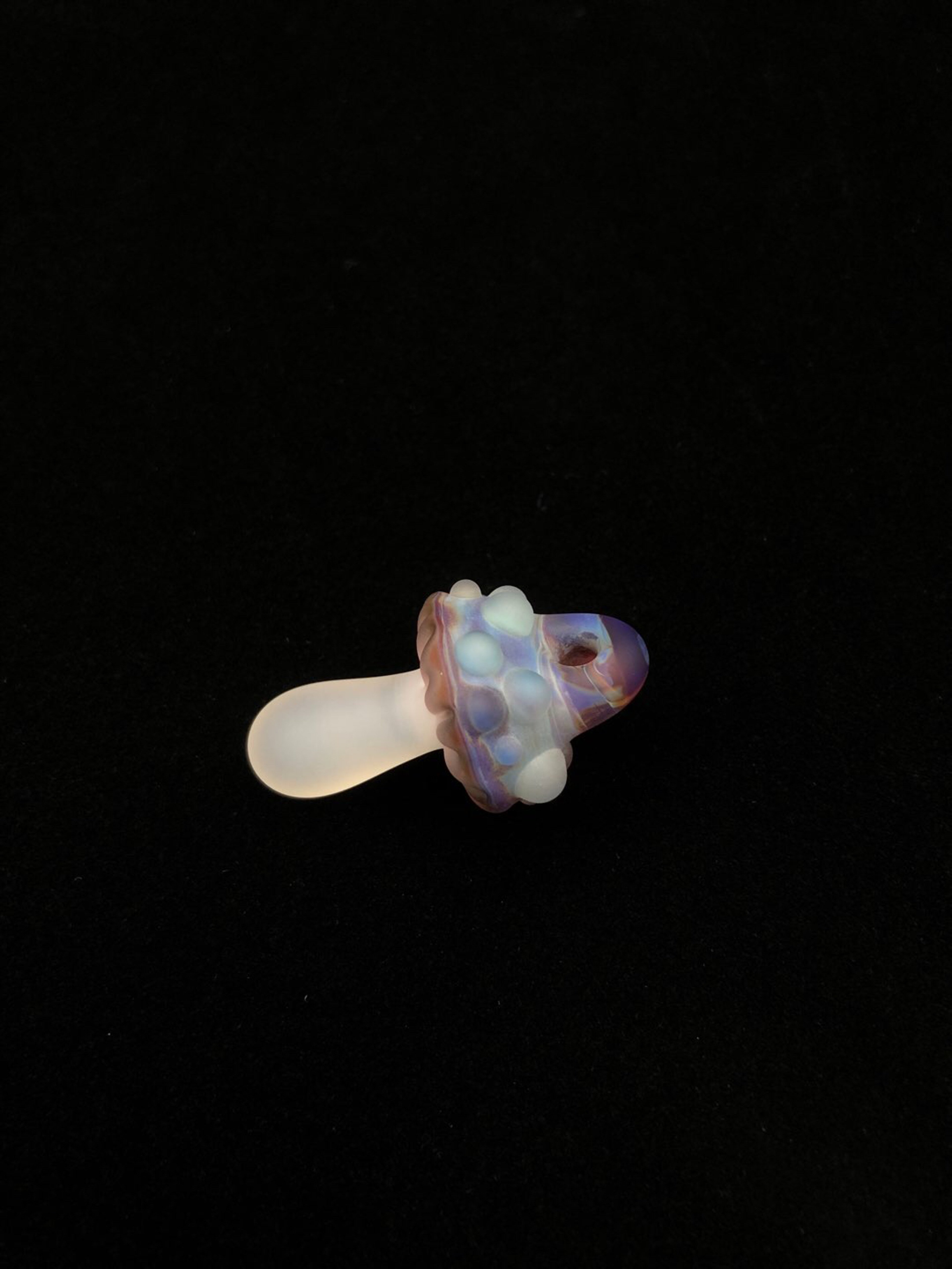 Preview pic of Mushroom Pendant by Finer Glass