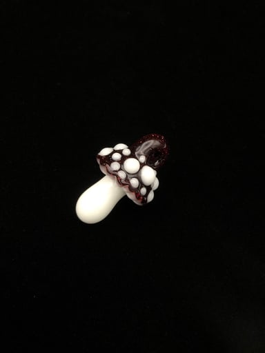 Preview pic of Mushroom Pendant by Finer Glass