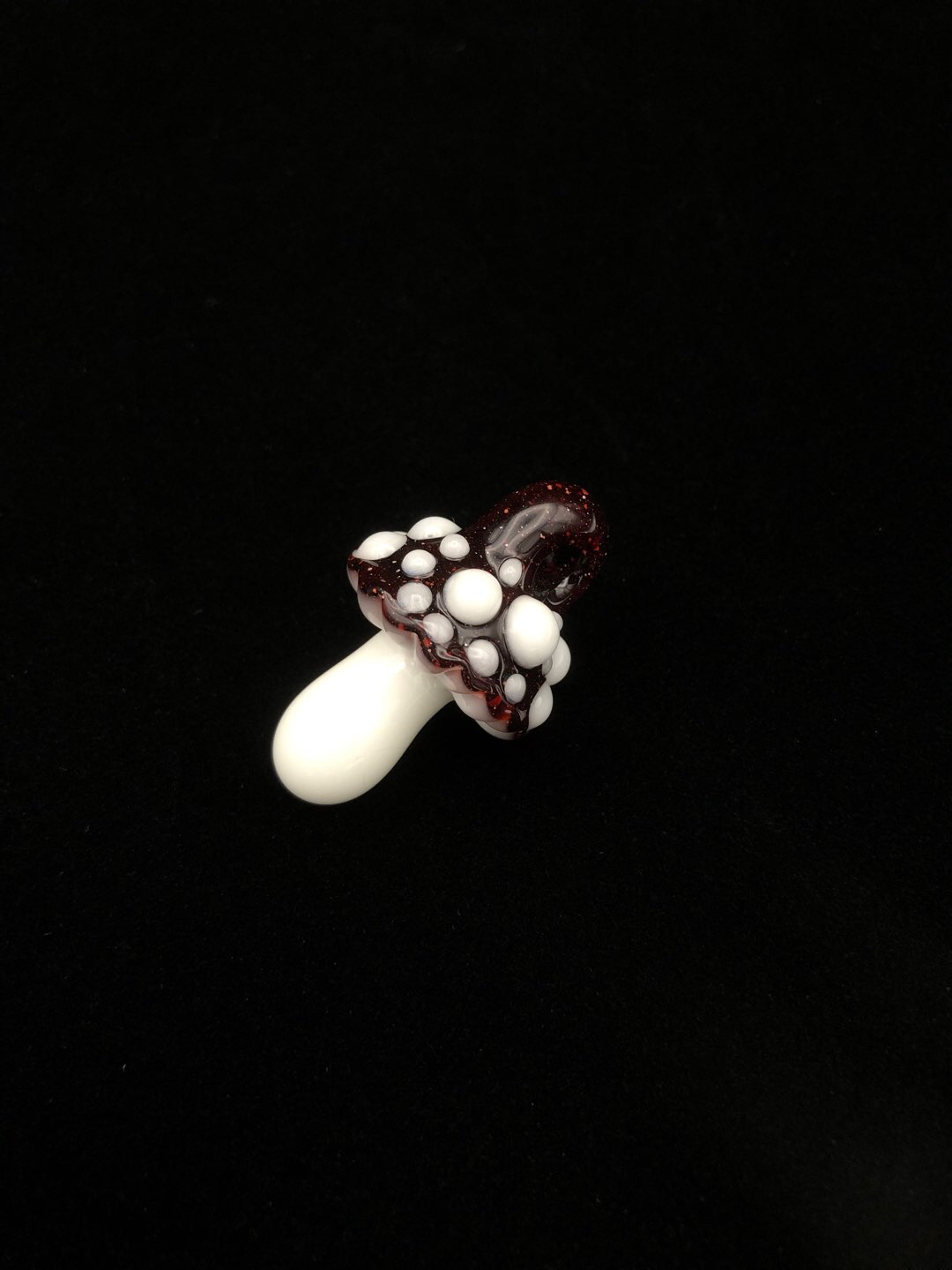 Preview pic of Mushroom Pendant by Finer Glass