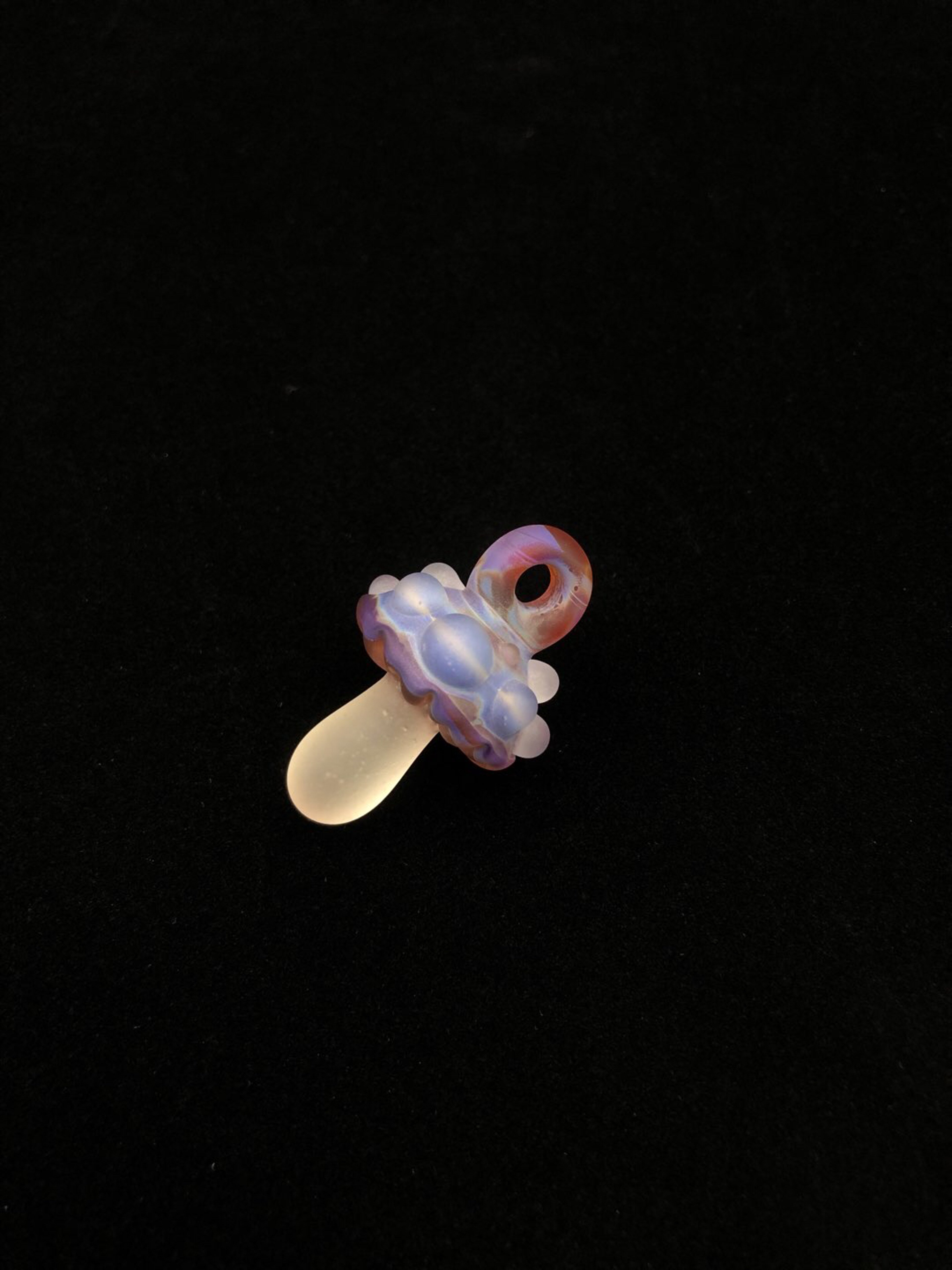 Preview pic of Mushroom Pendant by Finer Glass