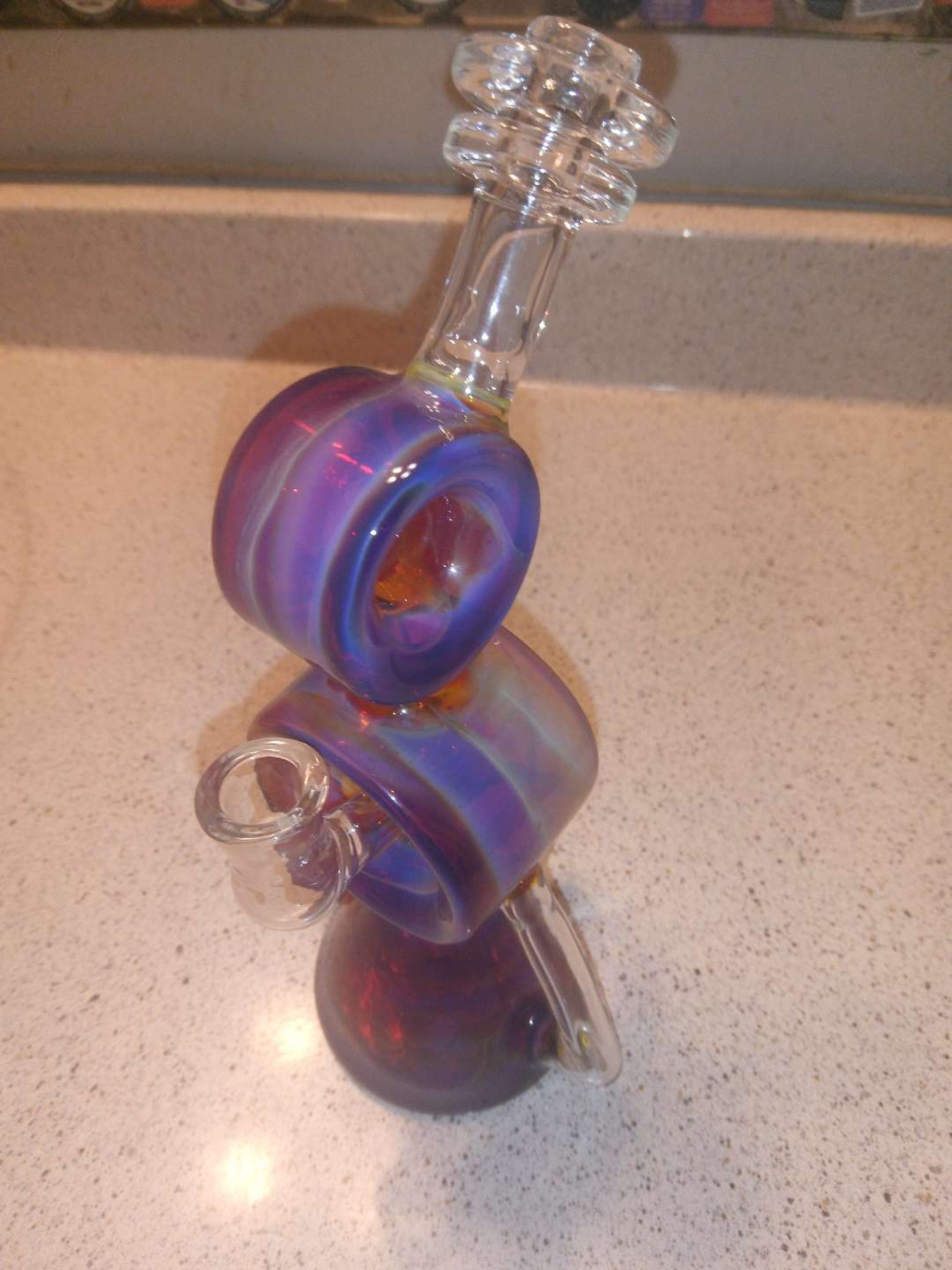 Preview pic of Maxed out glass dumping donut