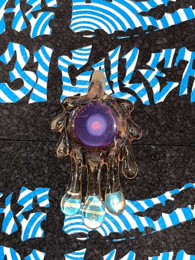 Preview pic of Opal drip pendant