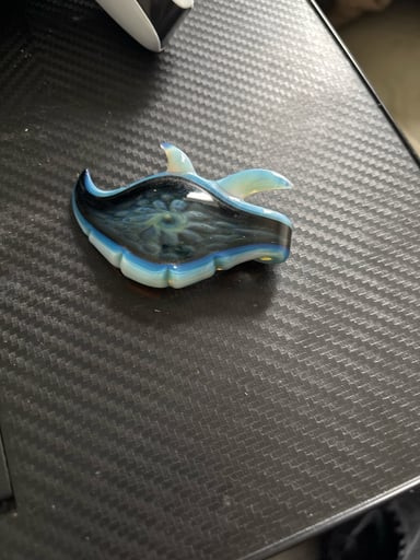 Preview pic of Pakua fume pendant