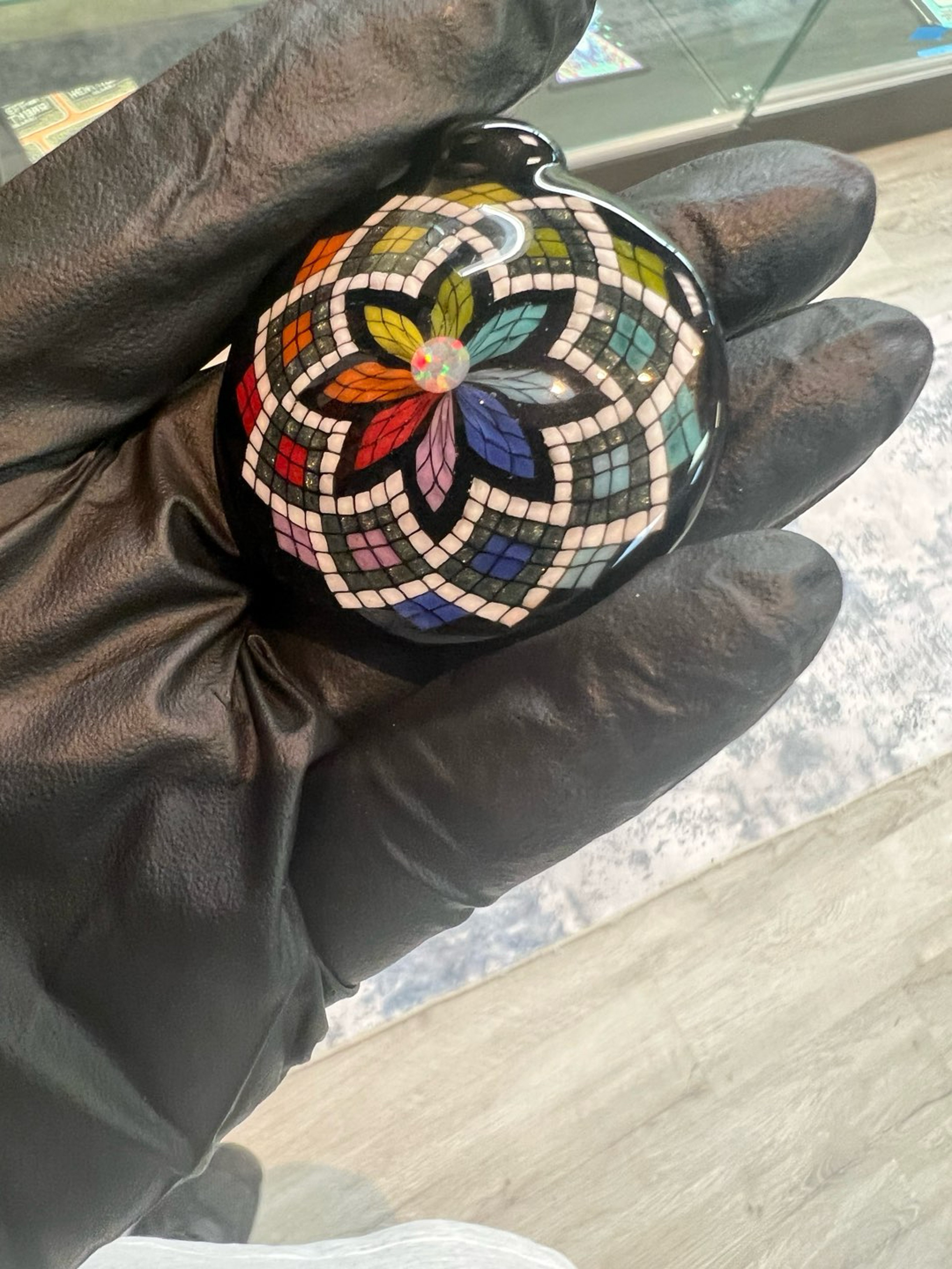 Preview pic of Lagrone Rainbow Flower Filla Pendy
